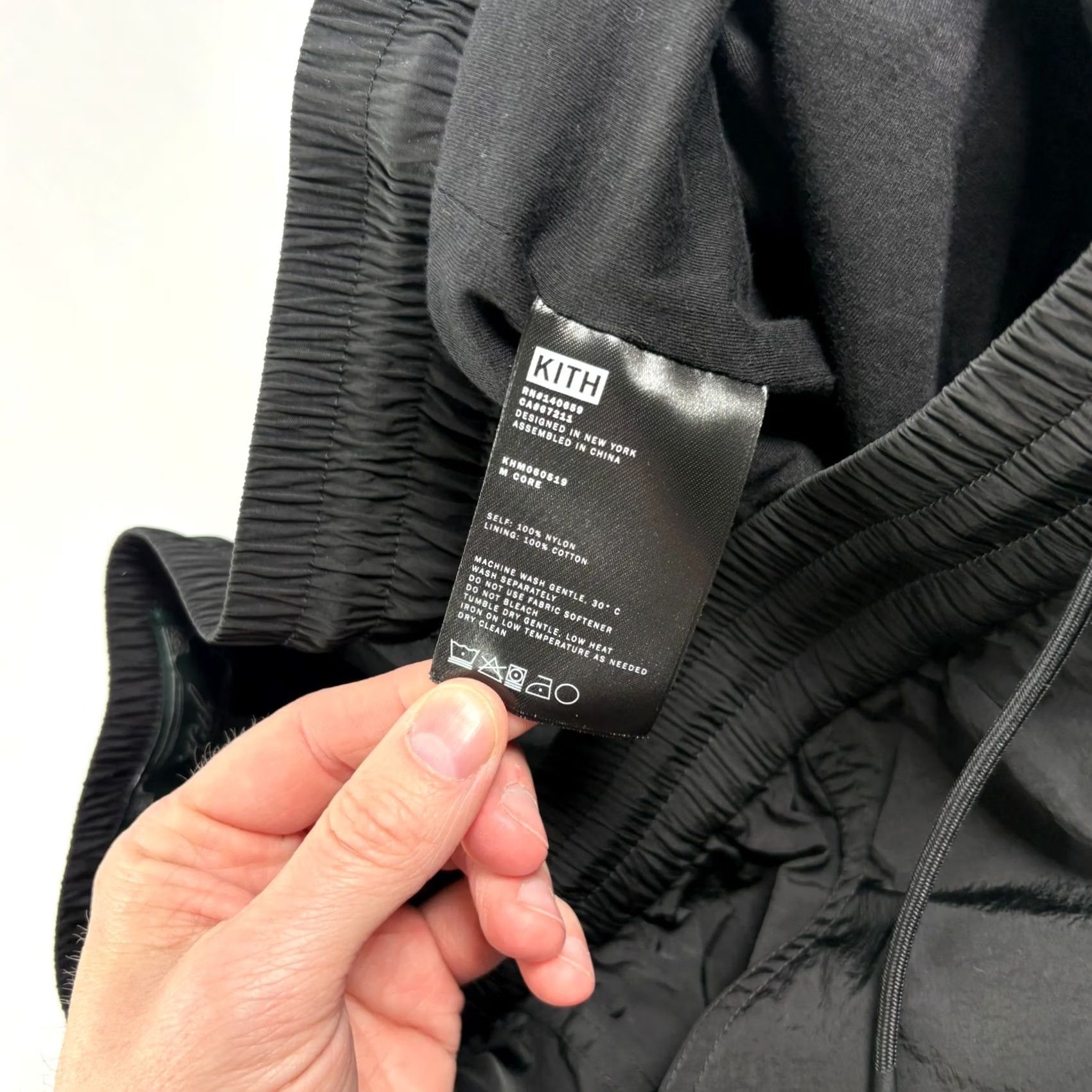 Kith Pants | Kith JP – Kith Japan Kith Pants Mens Large Black Mercer 8 Nylon Track Stretch Casual Athleisure Pants