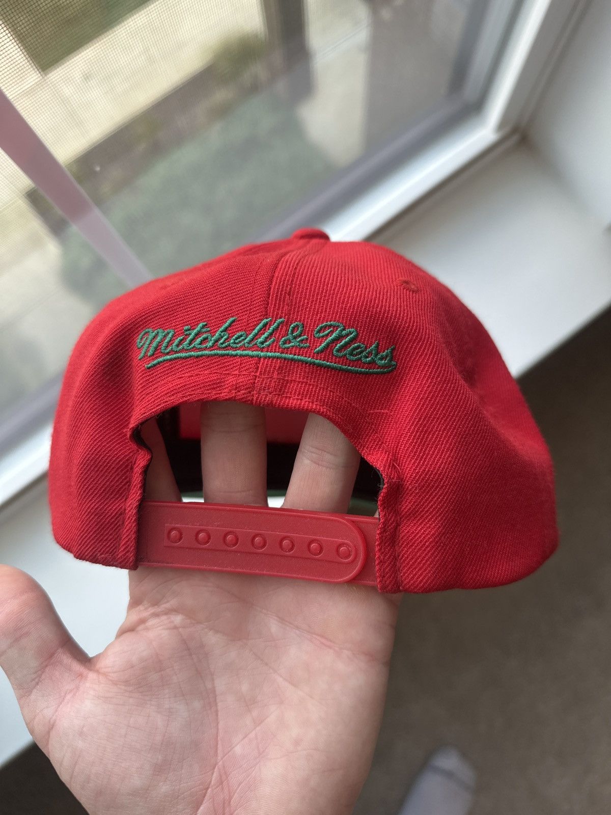Mitchell & Ness Mitchell & Ness ; Milwaukee Bucks Hat Size ONE SIZE - 3 Thumbnail