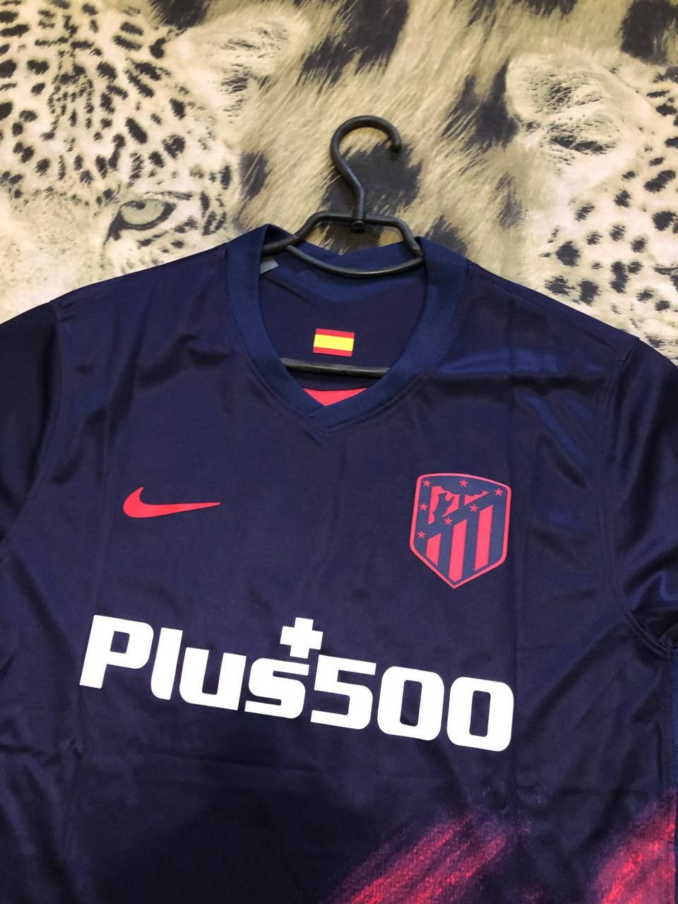 Nike Nike Football Shirt Atletico Madrid Home Soccer jersey Size US L / EU 52-54 / 3 - 8 Thumbnail