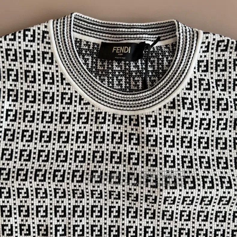 Fendi Fendi Full Print FF Round Neck Knit Sweater Size US L / EU 52-54 / 3 - 2 Thumbnail
