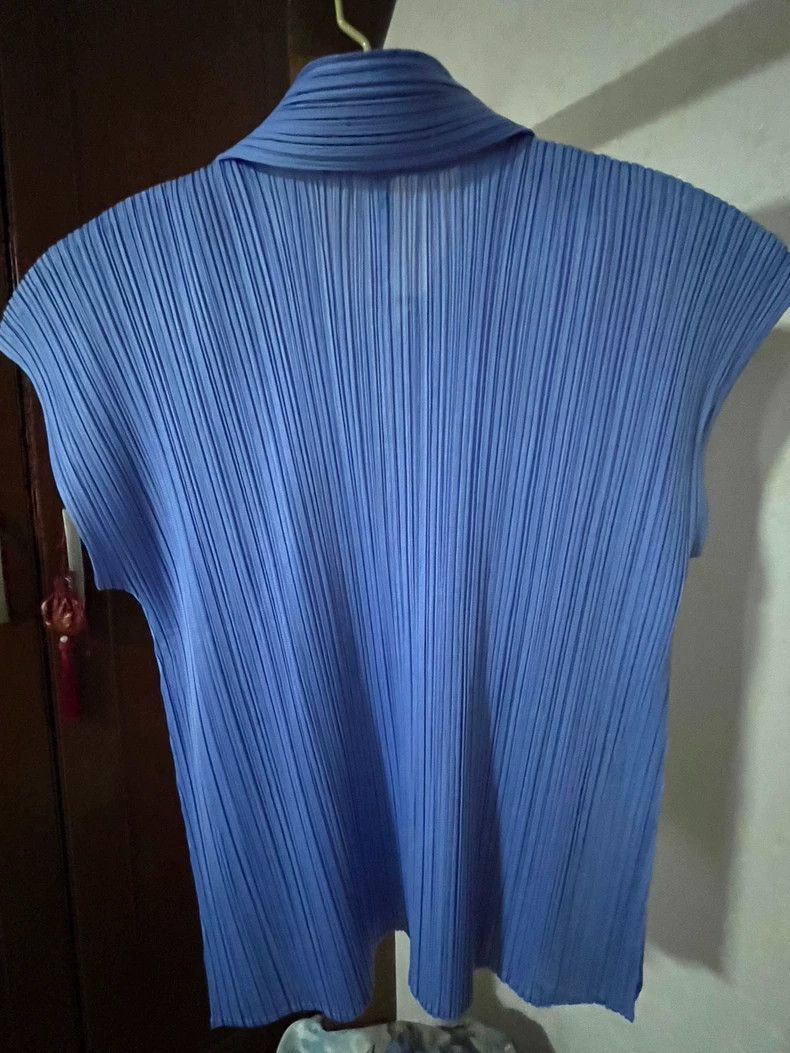Issey Miyake Issey Miyake size:3 Blue pleated cardigan Size XS / US 0-2 / IT 36-38 - 3 Thumbnail