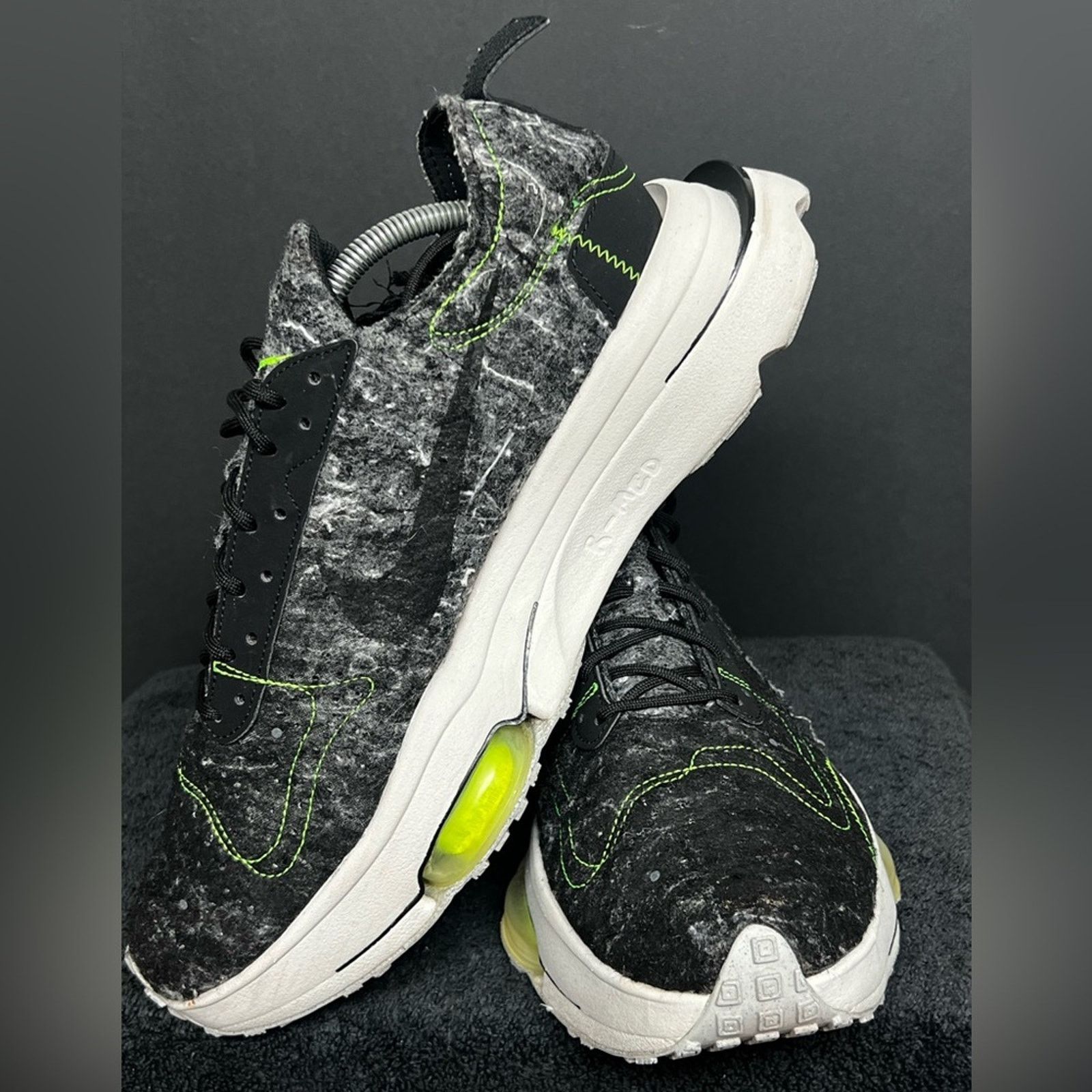 Nike Nike Air Zoom-Type M2Z2 Men’s Size 11 Wool Pack Black Green Size US 11 / EU 44 - 3 Thumbnail