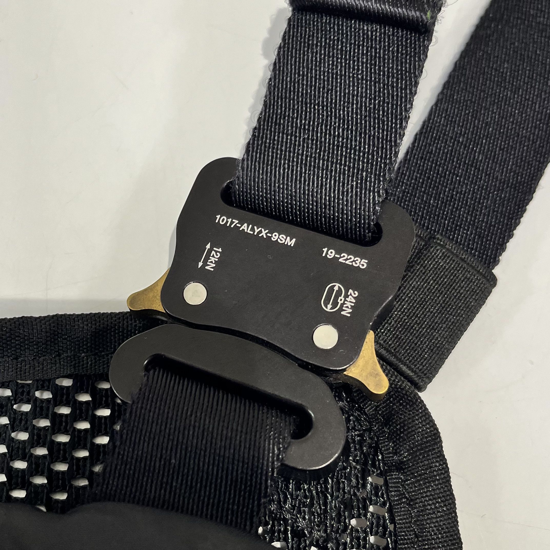 1017 ALYX 9SM 1017 ALYX 9SM Mini Chest Rig Black Size ONE SIZE - 4 Thumbnail