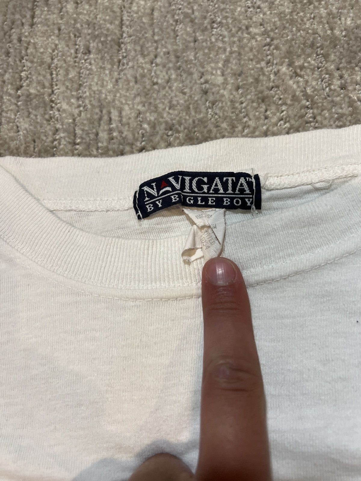 Vintage 90s Surf Shirt ‘Navigata Pacific Islands’ Size US M / EU 48-50 / 2 - 4 Thumbnail