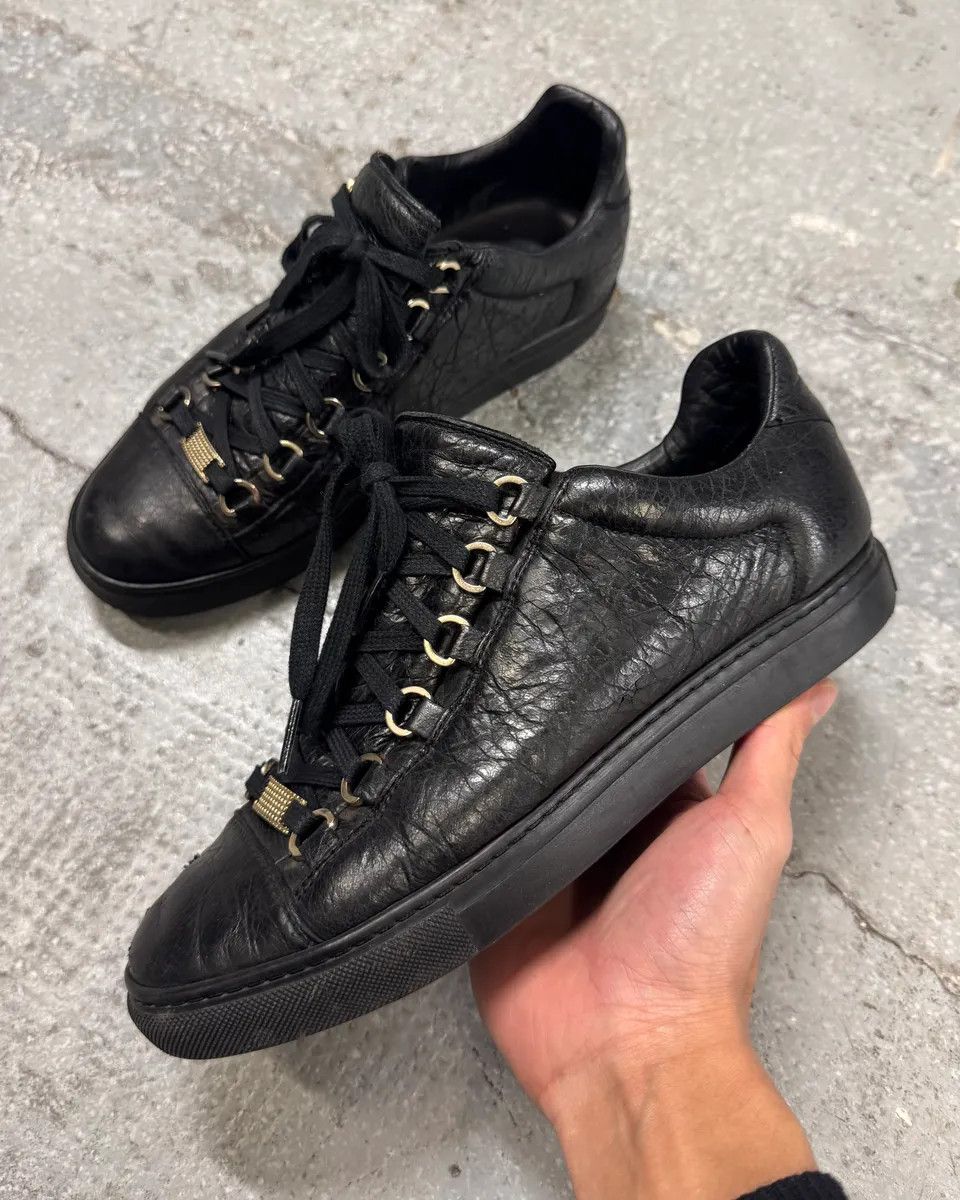 Balenciaga Arena Black Cracked Leather Low Sneakers