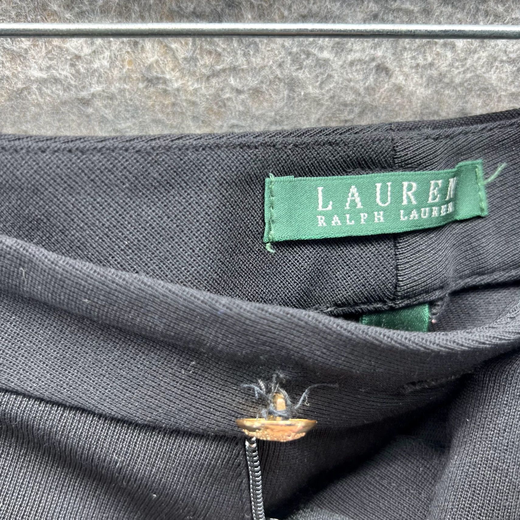 Ralph Lauren Lauren Ralph Lauren Pants Women 6 Black Chino Pleated Wool 29in Inseam Front Pleated Straight Leg Buttons Zip Casual Formal Travel Size 28" / US 6 / IT 42 - 6 Thumbnail