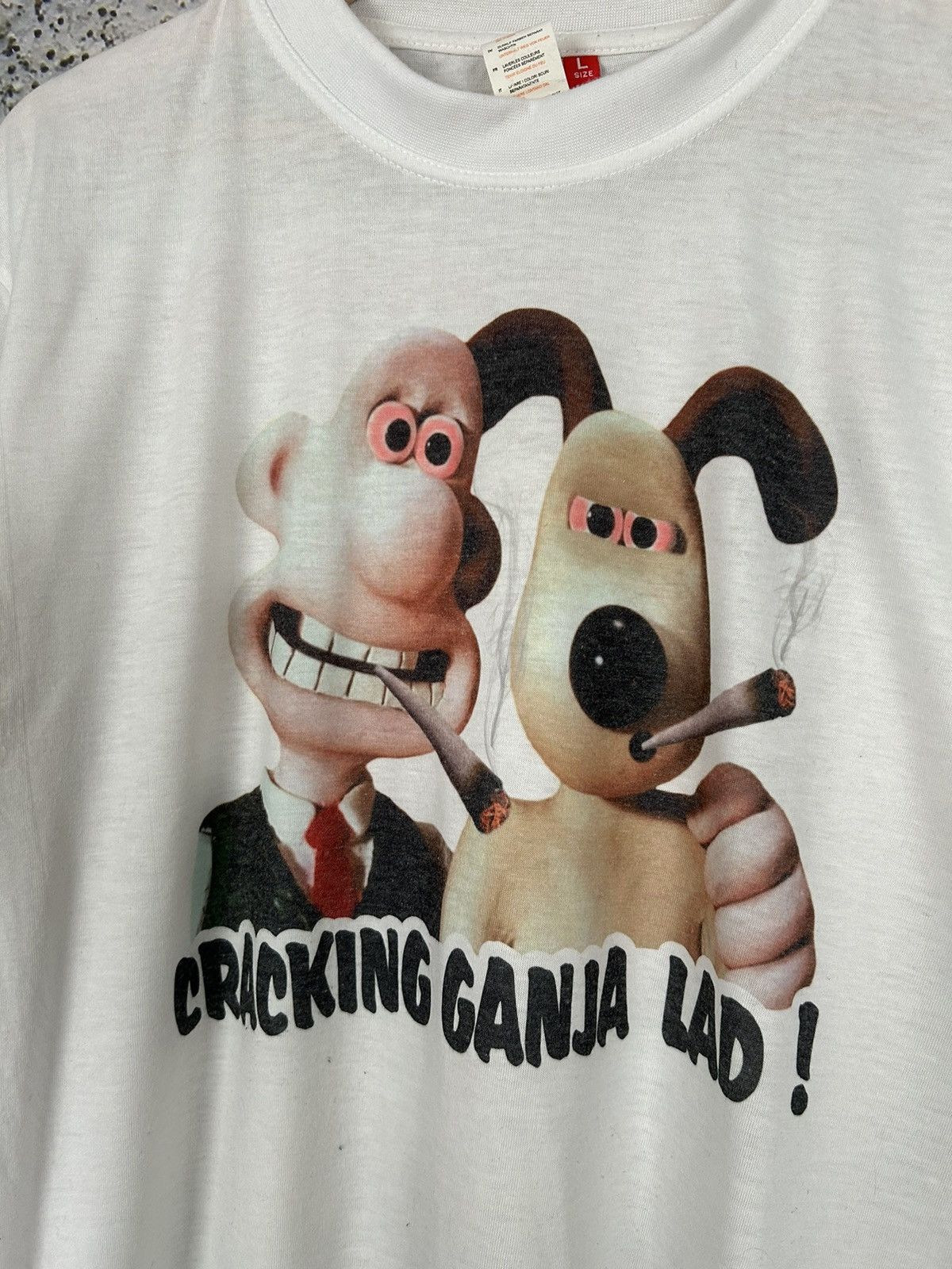 Vintage Vintage Cracking Ganja Wallace and Gromit Graphic Tee Humor Size US L / EU 52-54 / 3 - 3 Thumbnail