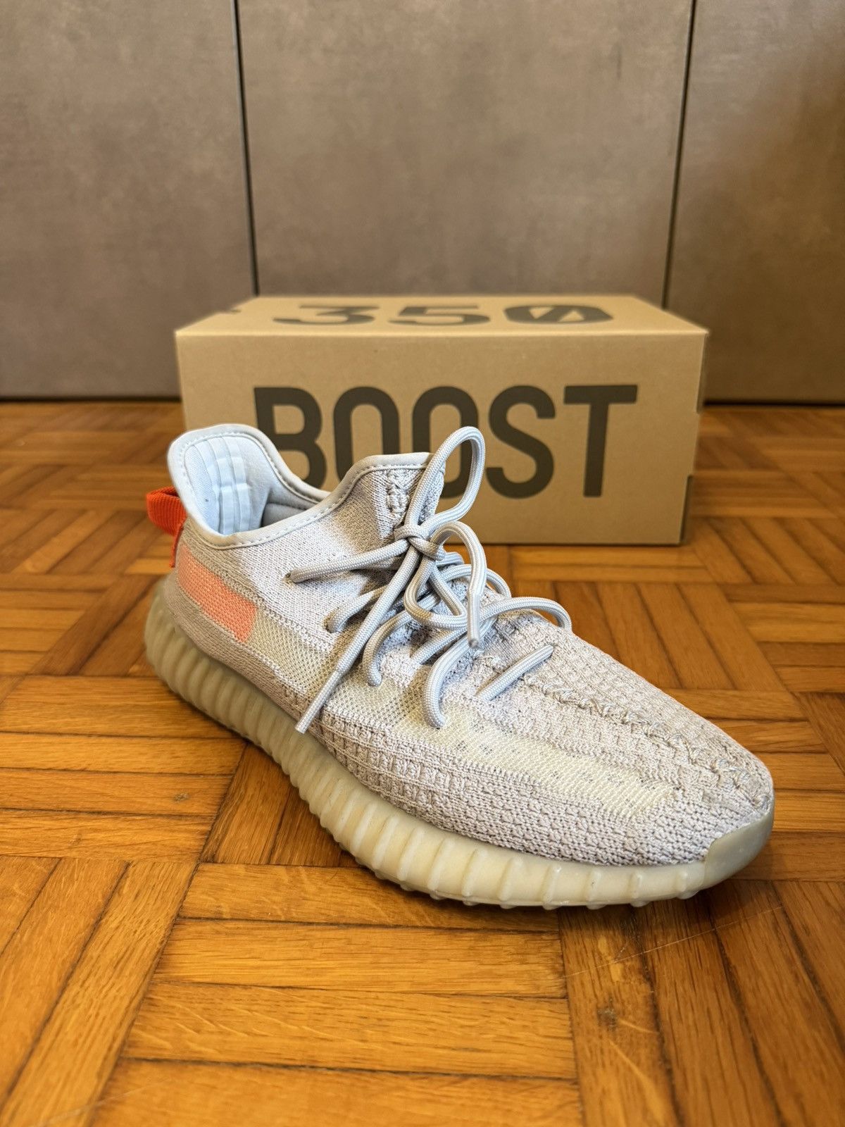 Yeezy Adidas Yeezy Boost 350 V2 Tail Light Size EU 41 US 8 Size US 8 / EU 41 - 7 Thumbnail