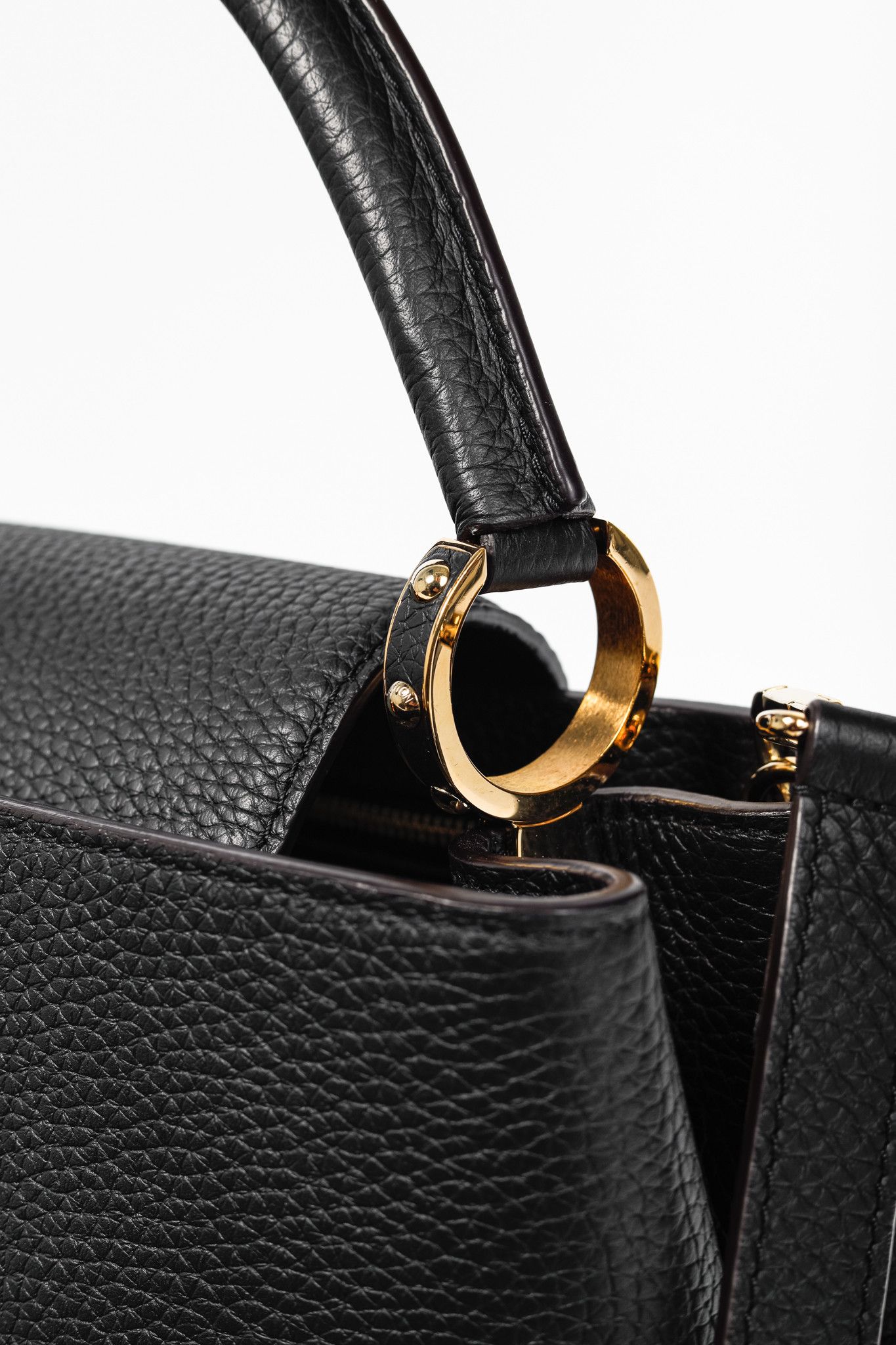 Louis Vuitton Louis Vuitton Capucines MM Black Taurillon Leather Handbag Size ONE SIZE - 9 Thumbnail