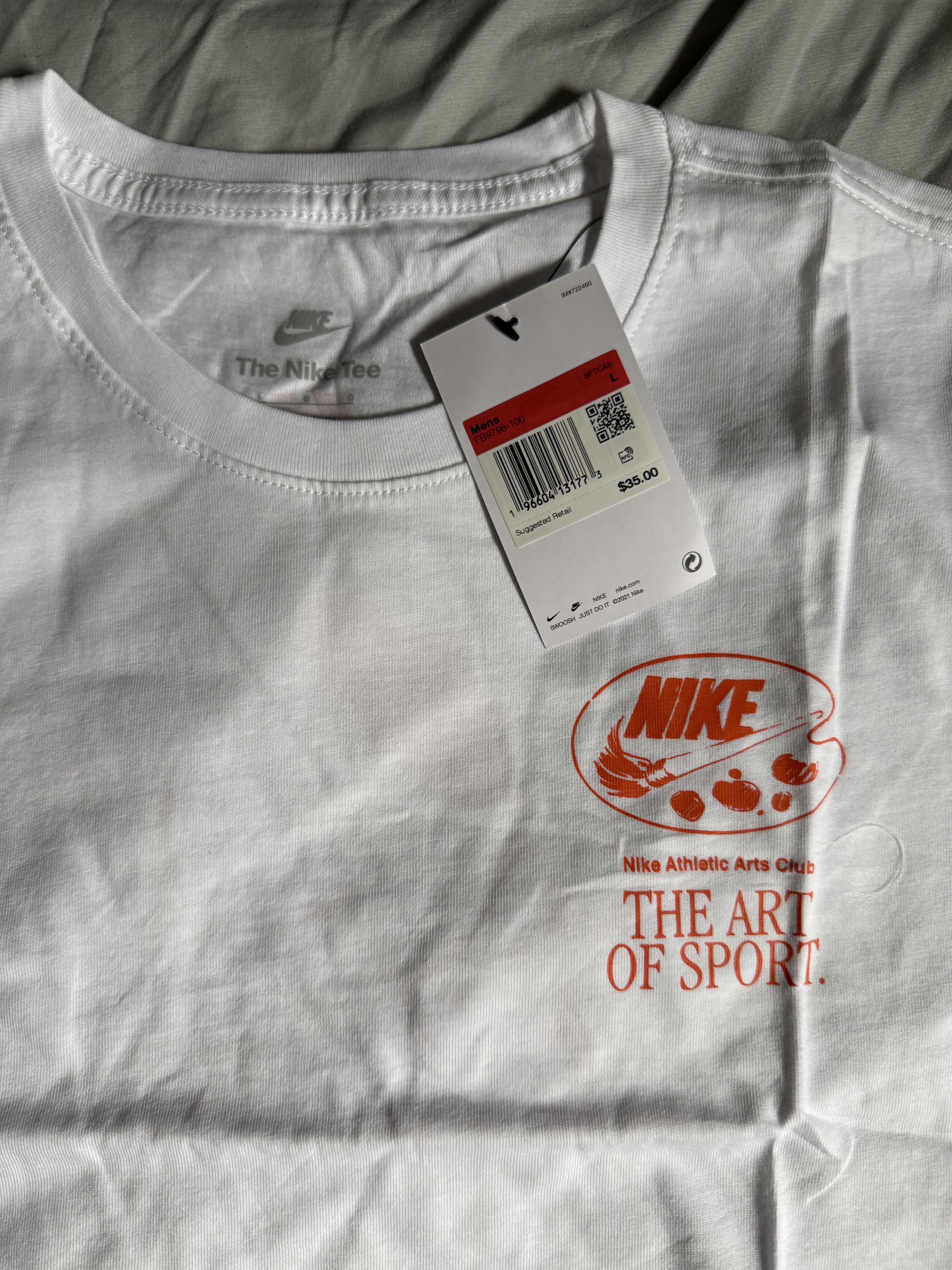 Nike Nike "The Art of Sport" Tee Shirt Large $48 Size US L / EU 52-54 / 3 - 3 Thumbnail