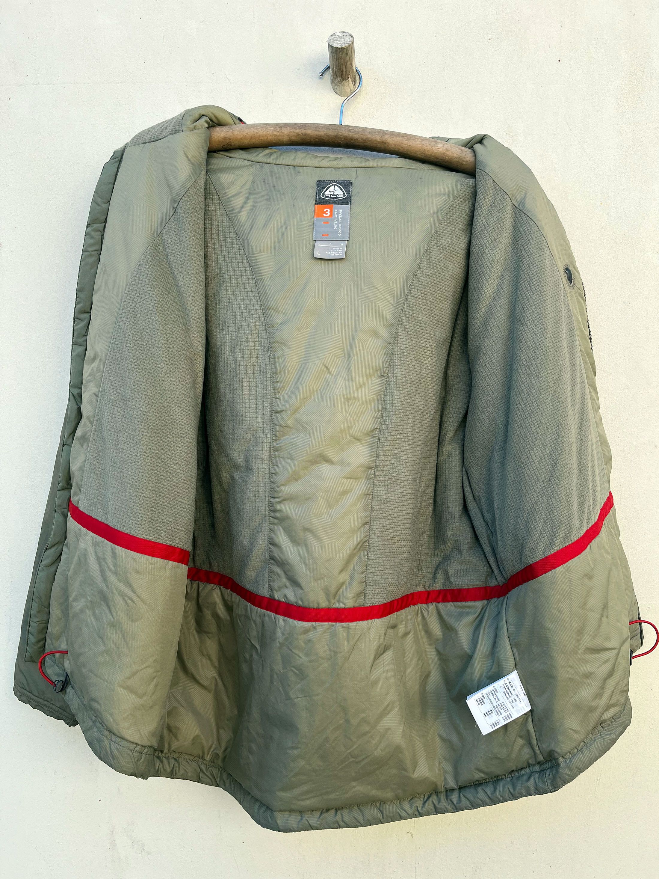 Nike ACG × Sports Specialties Nike Acg Hooded Down Padded Zipper Jacket Warm Size US L / EU 52-54 / 3 - 9 Thumbnail