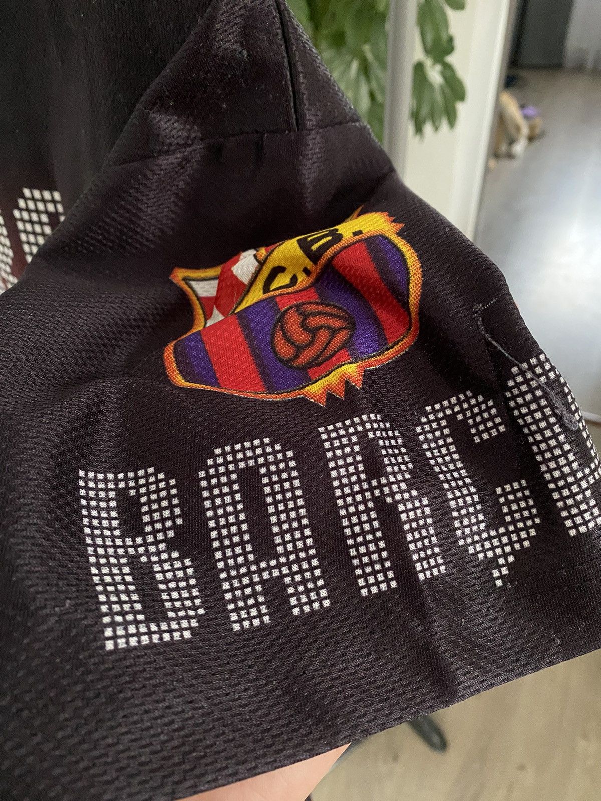 Merc Barcelona merch looney tunes 1998 Size US M / EU 48-50 / 2 - 8 Thumbnail
