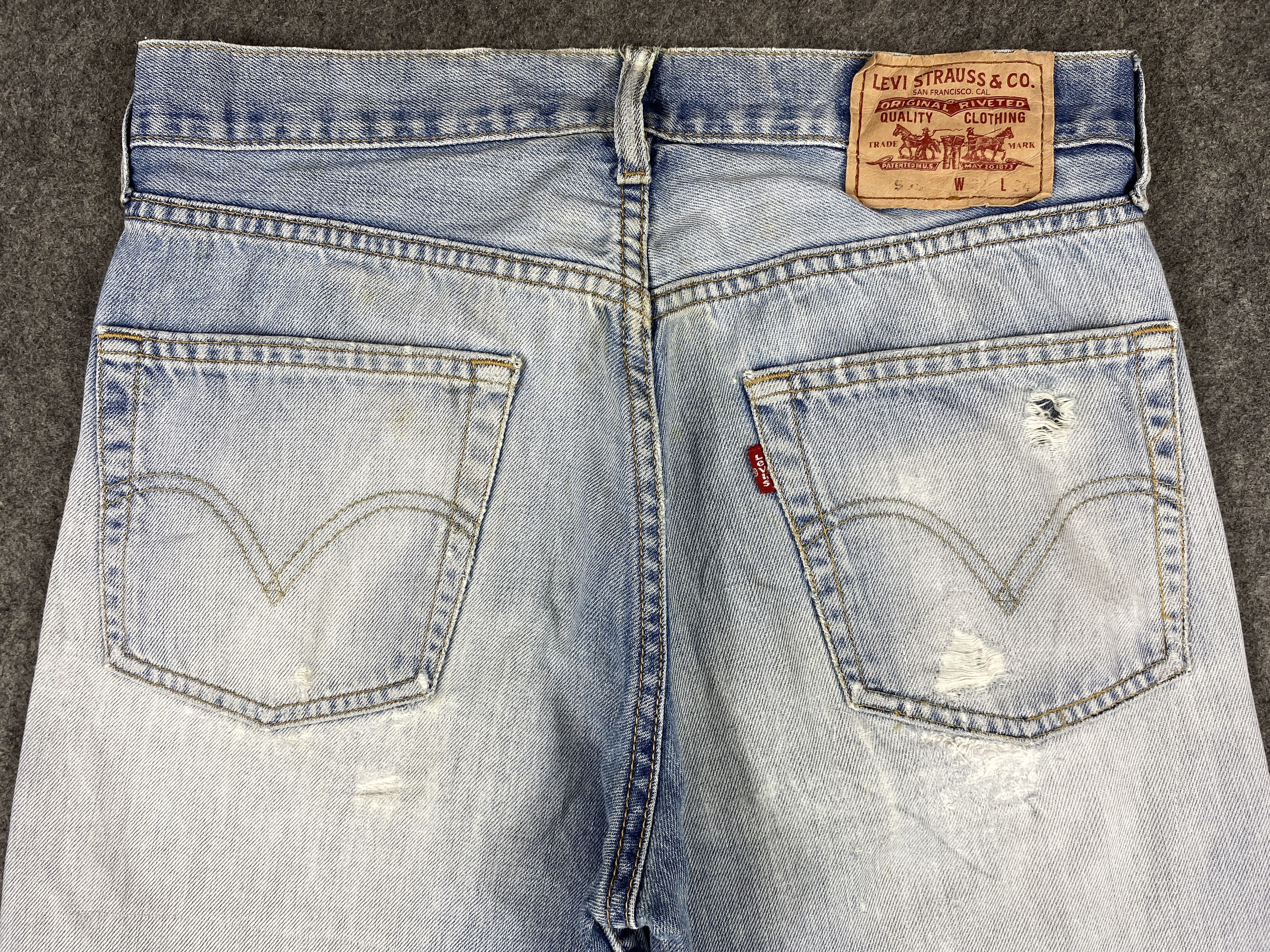 Levi's Light Blue Wash Vintage Levi's 505 Jeans 30x28 Denim -JN1747 Size US 30 / EU 46 - 4 Thumbnail