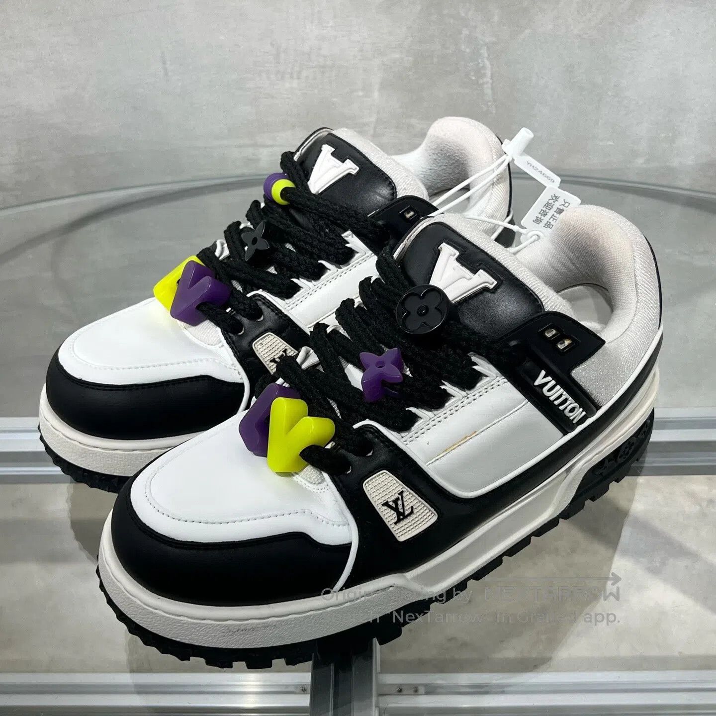 Louis Vuitton Louis Vuitton Trainer: Black-and-white chubby guy shoes Size US 9 / EU 42 - 1 Thumbnail