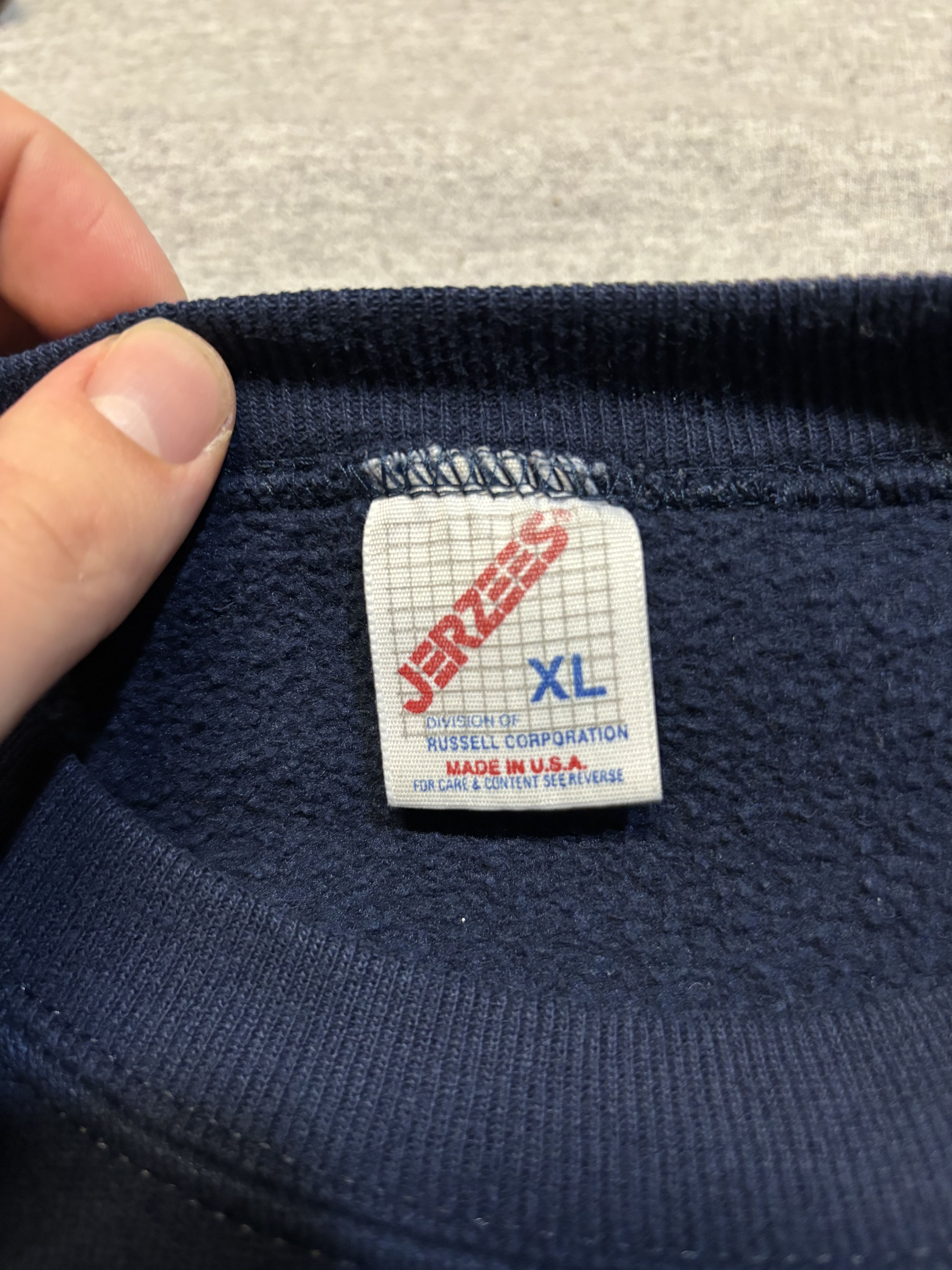Other Avon 90s Made in USA Sweatshirt Size US L / EU 52-54 / 3 - 3 Thumbnail