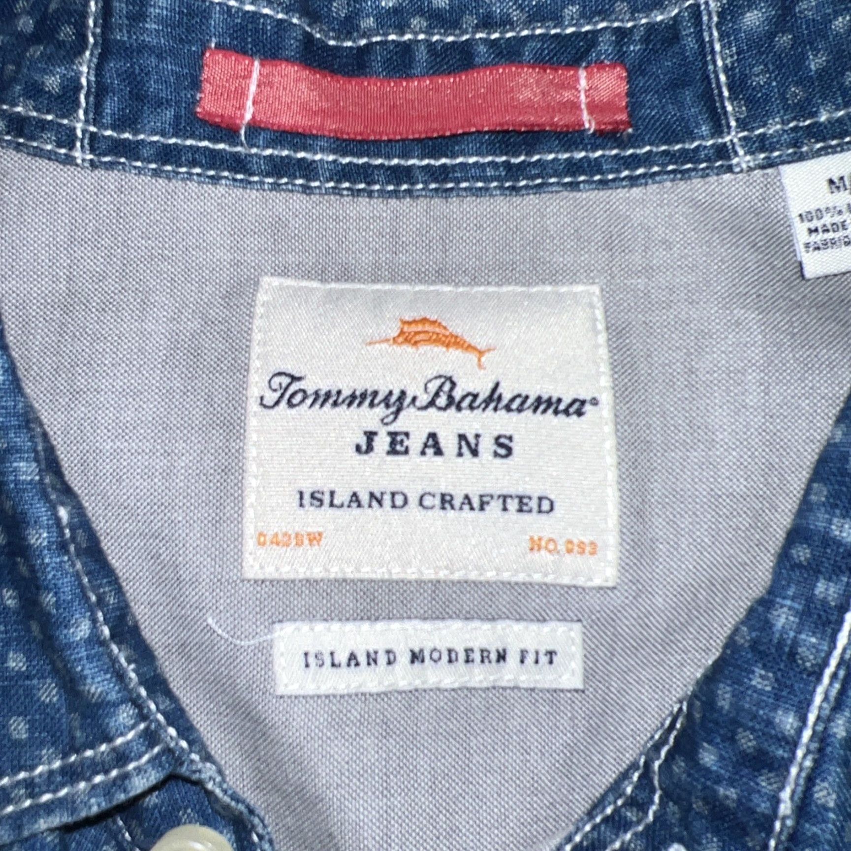 Tommy Bahama VINTAGE Tommy Bahama Button-Down Shirt Men M Blue Collared Casual 2000s Bahamas Size US M / EU 48-50 / 2 - 3 Thumbnail