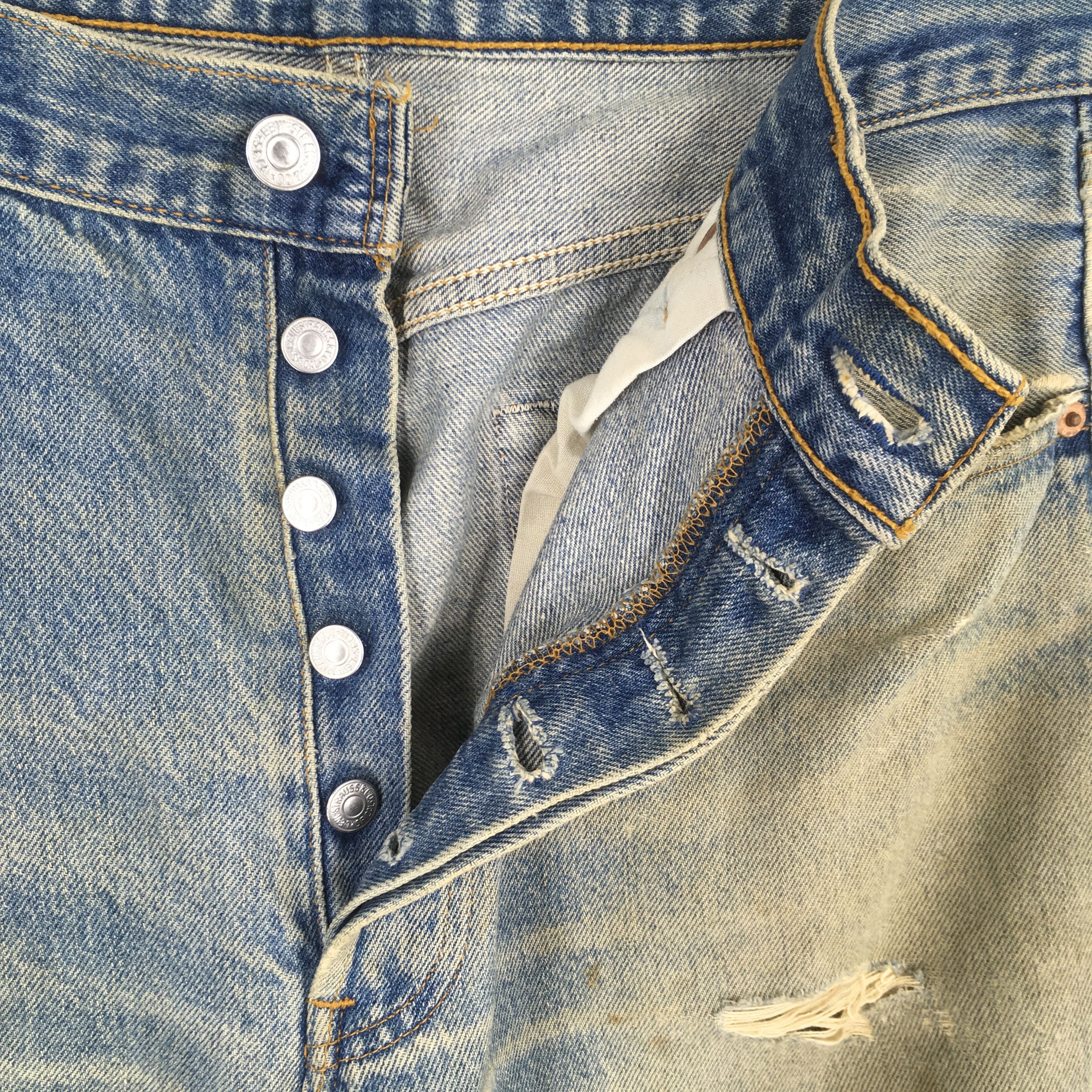 Levi's ize 32x30.5 Vintage 90s Levi's 501 Distressed Jeans S2017 Size US 32 / EU 48 - 6 Thumbnail