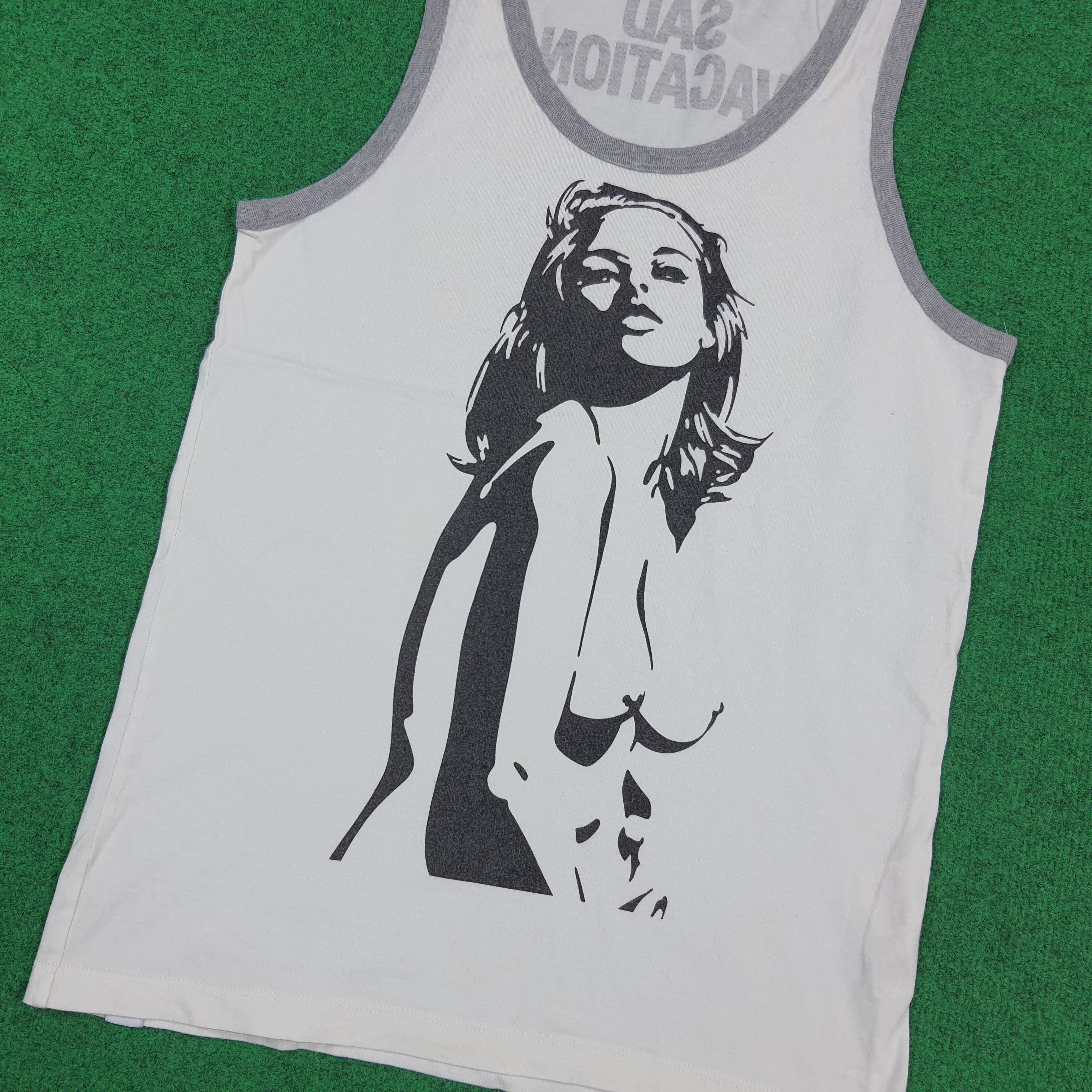 Hysteric Glamour Vintage Hysteric Glamour Naked Graphic Tank Top C301N61 Size S / US 4 / IT 40 - 2 Thumbnail