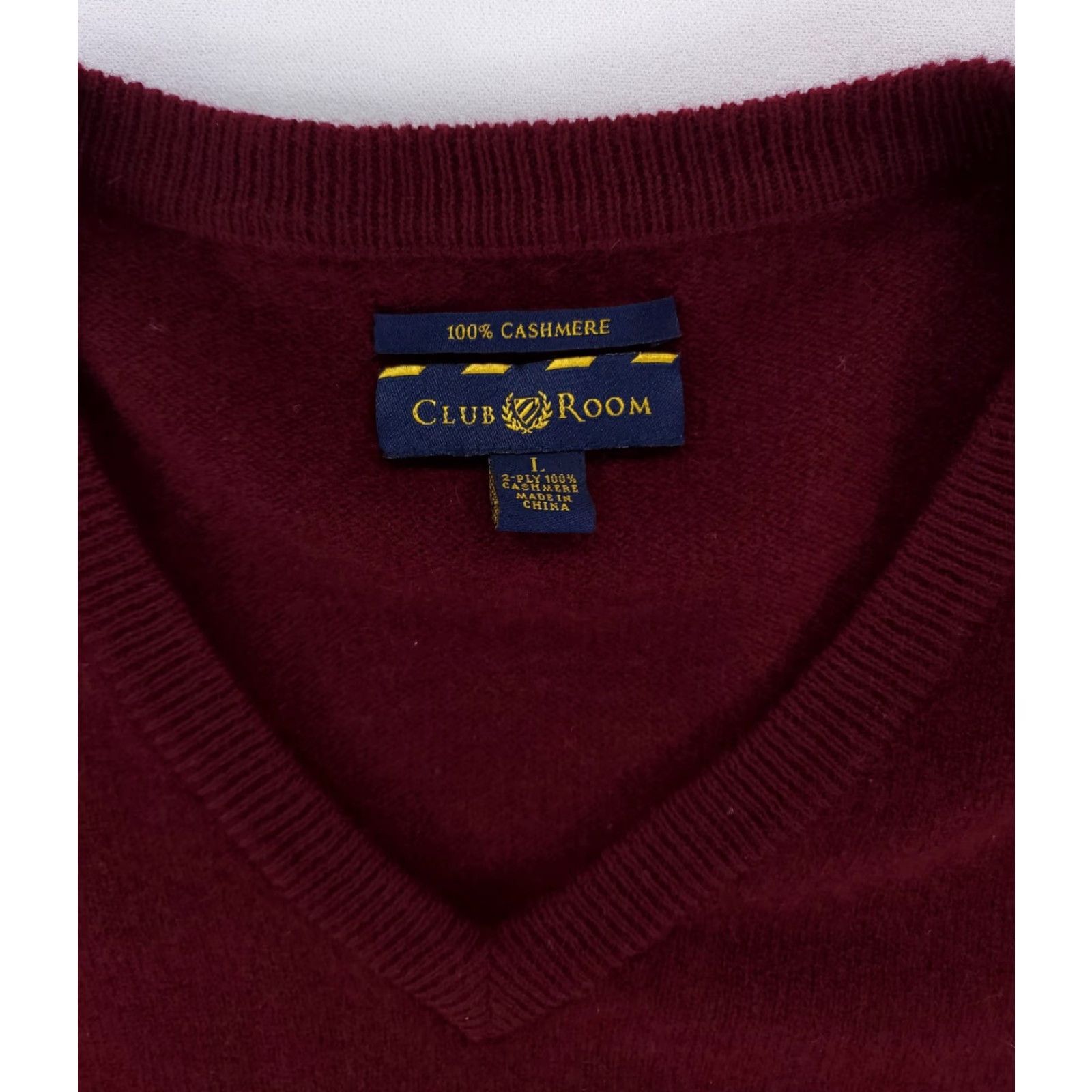 Club Room VINTAGE? No. Macy's Club Room 100% Cashmere Sweater Maroon V-Neck Long Sleeve Mens L Size US L / EU 52-54 / 3 - 2 Thumbnail
