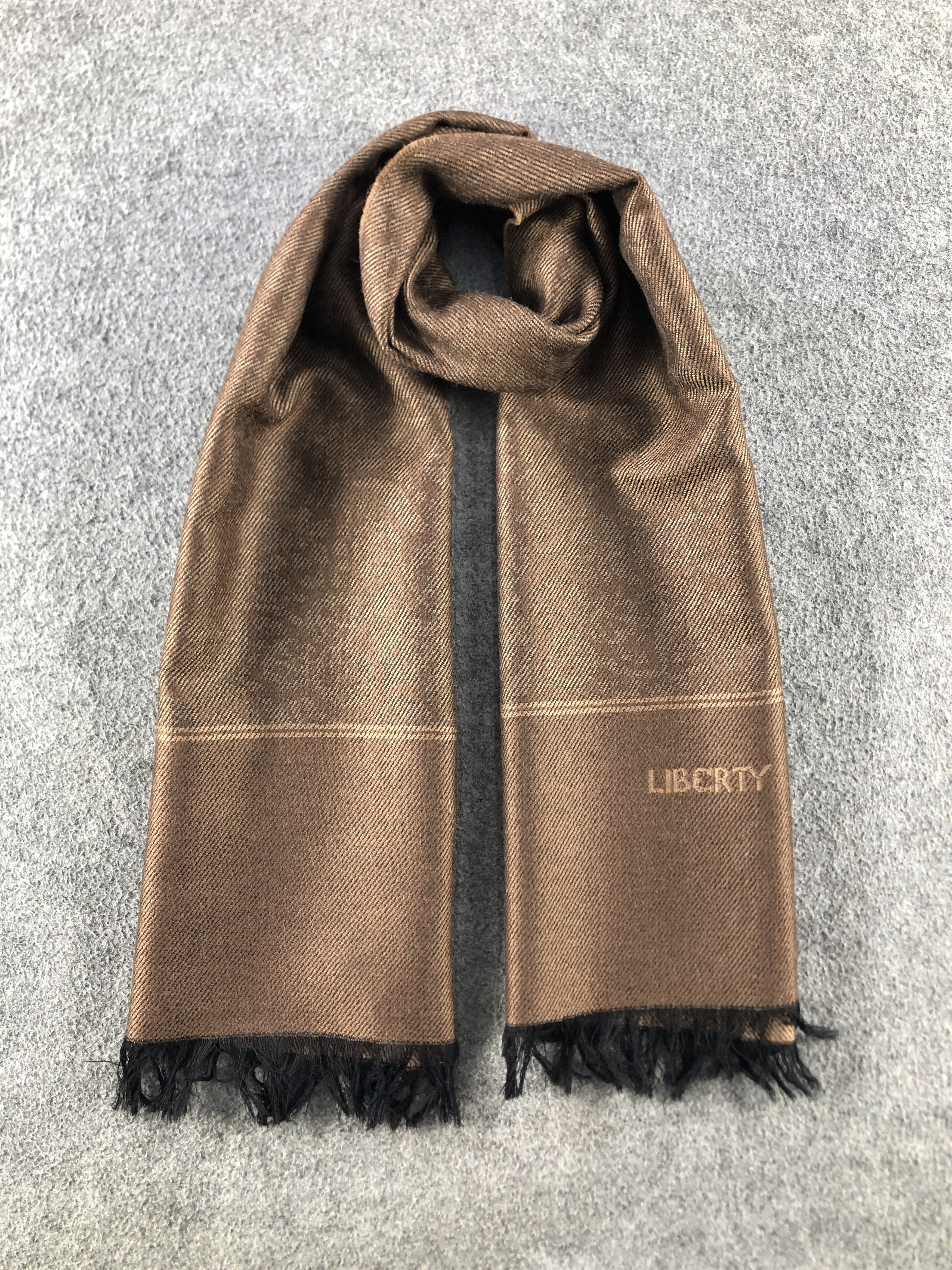 Liberty Liberty Scarf / Muffler / Neckwear P928 Size ONE SIZE - 1 Thumbnail