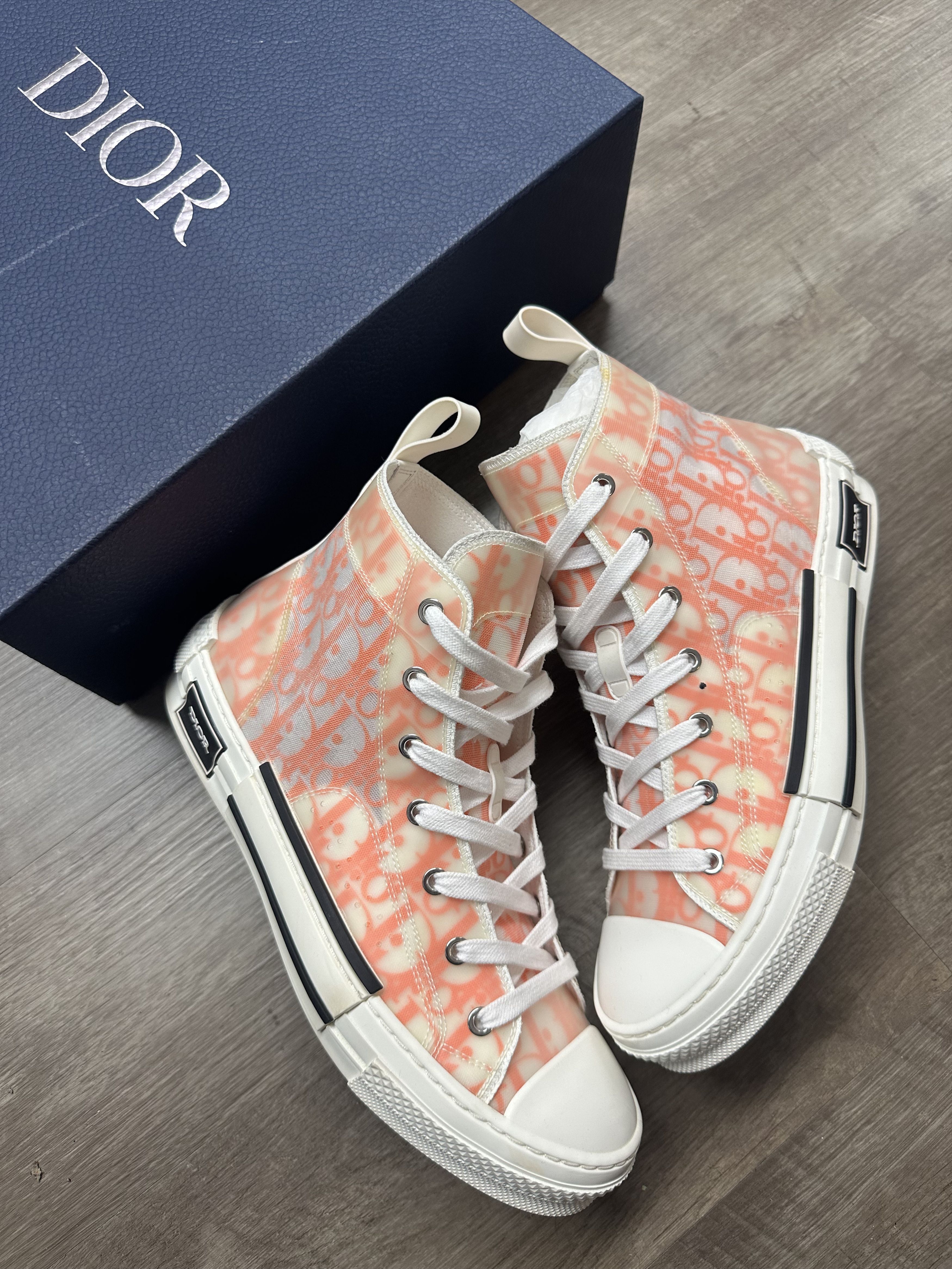 Dior DIOR B23 HIGH ORANGE OBLIQUE CANVAS Size US 8 / EU 41 - 1 Thumbnail