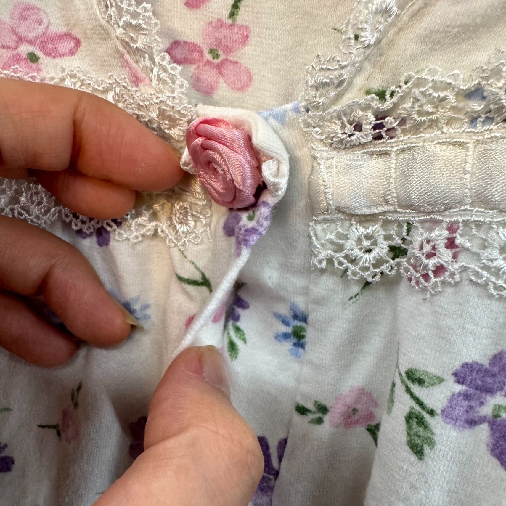 Vintage VINTAGE Amanda Stewart Nightgown Sleep Dress M White Floral Cottagecore Prairie Grandma Slip Edwardian Cotton Medium Women? Size M / US 6-8 / IT 42-44 - 5 Thumbnail