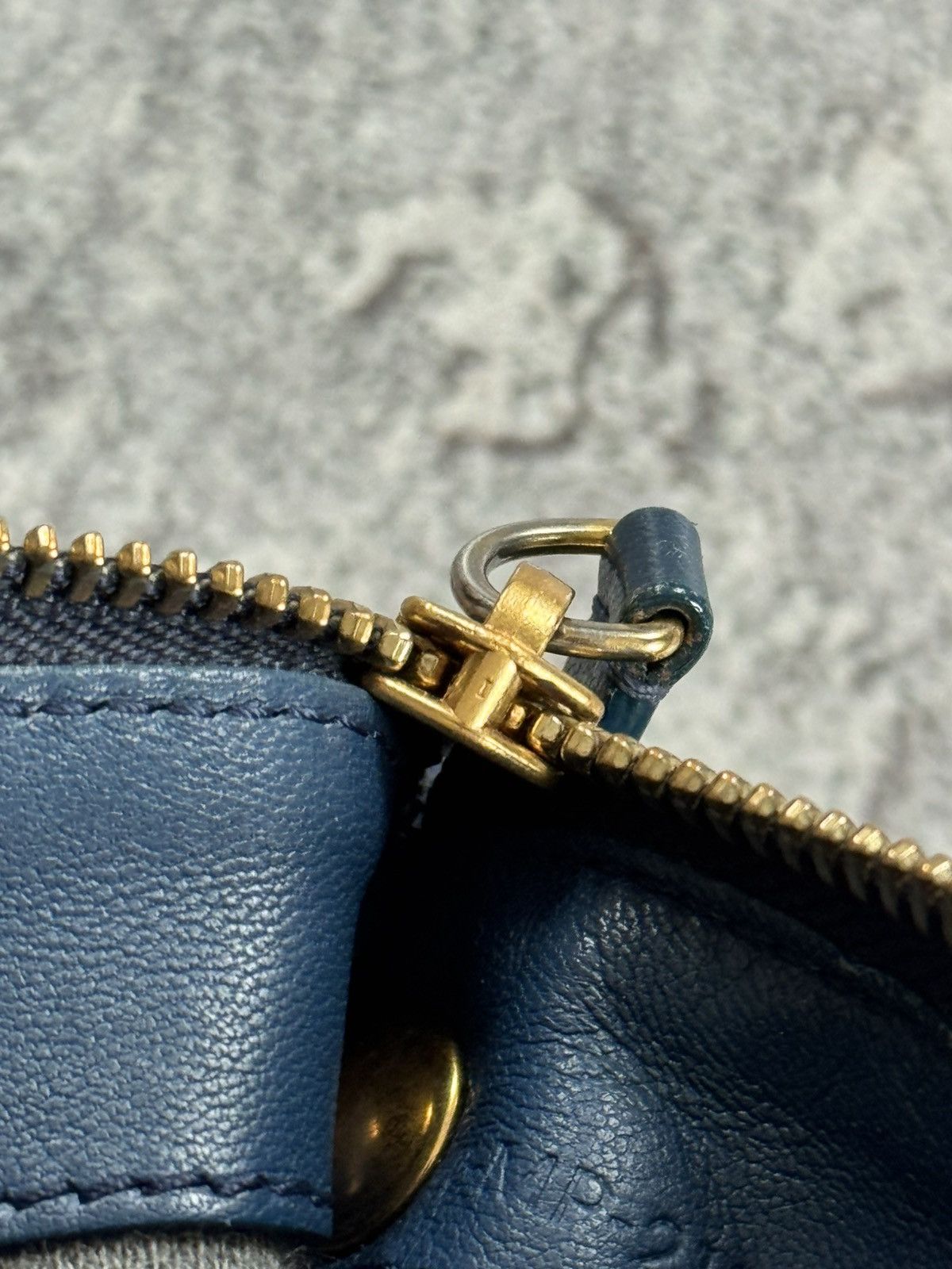 Celine Celine Trio crossbody shoulders mini belt bag 💼 luxury Size ONE SIZE - 22 Thumbnail