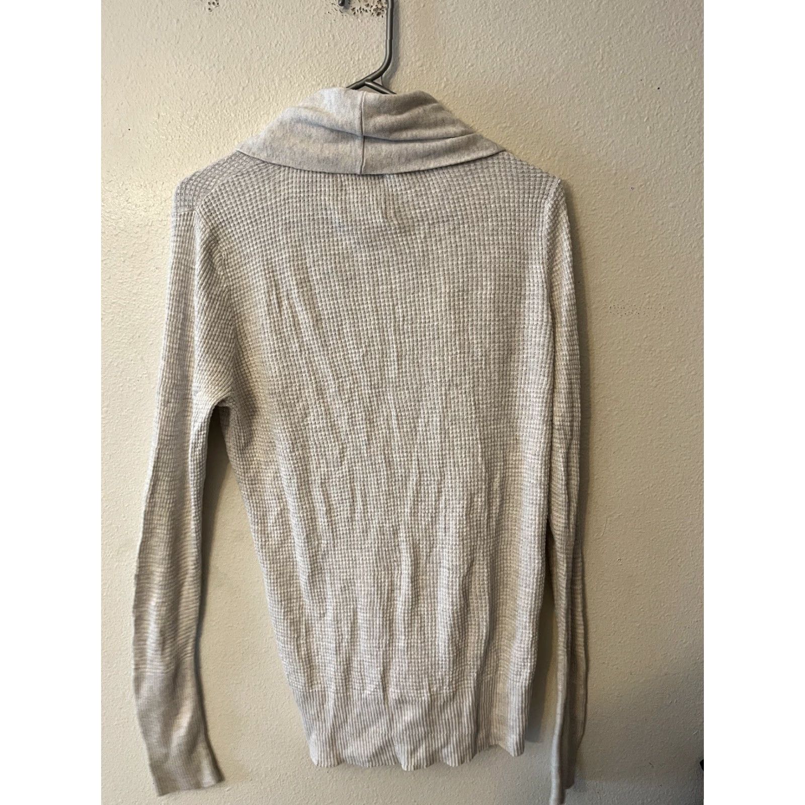 American Eagle Outfitters American Eagle Womens Cardigan Sweater Gray L Cowl Neck Button Up Size Large Size L / US 10 / IT 46 - 2 Thumbnail