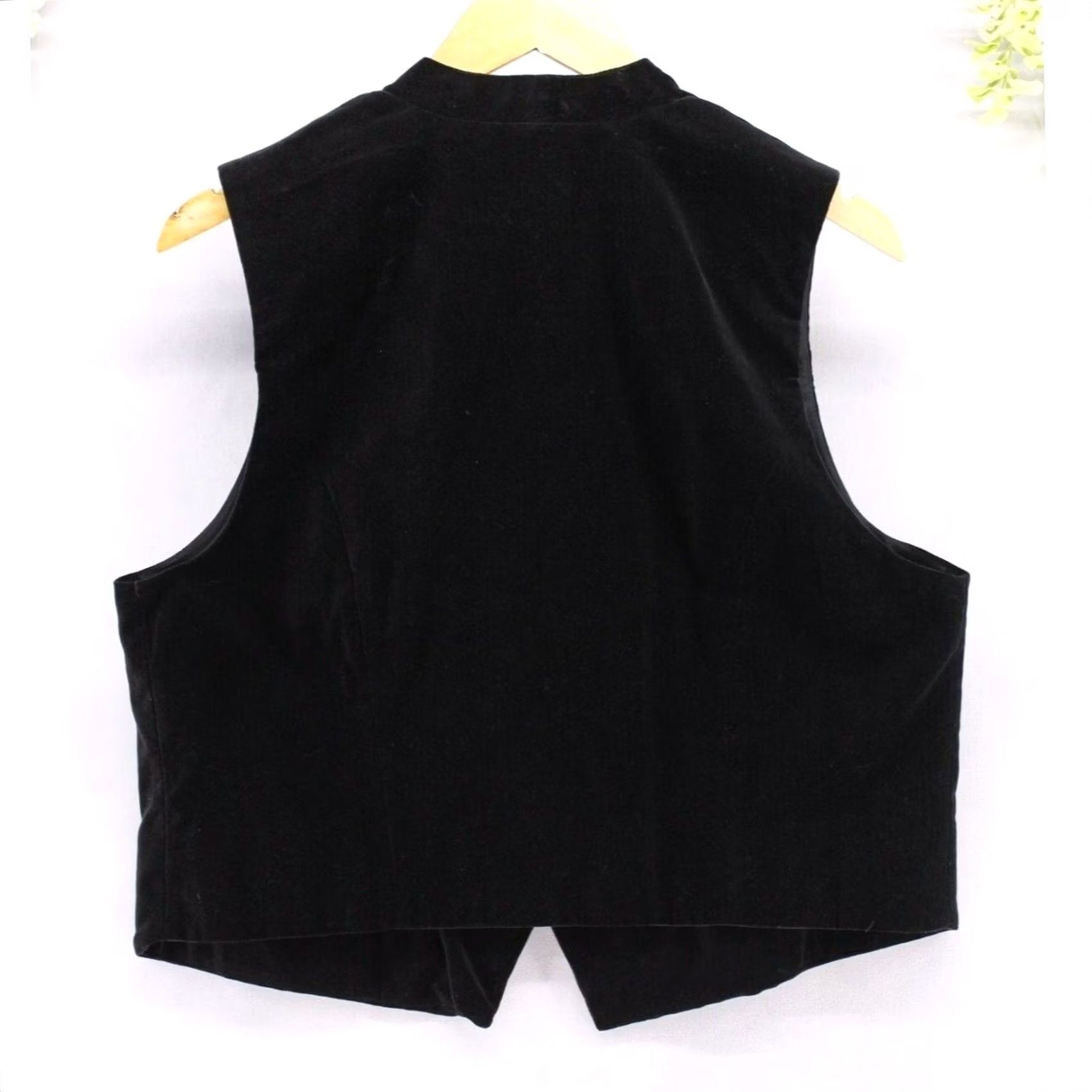 Vintage VINTAGE Karen Scott Women's Vest Black Velvet Snowman Holiday 90s Sz PL Petite Women's Christmas Embroidered Size L / US 10 / IT 46 - 2 Thumbnail