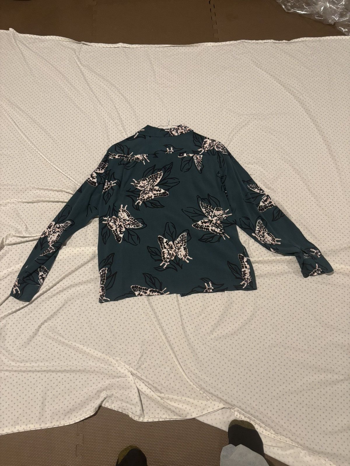 Stussy Stüssy All-Over Moth Print Button-Up Shirt – Green – M Size US M / EU 48-50 / 2 - 2 Thumbnail