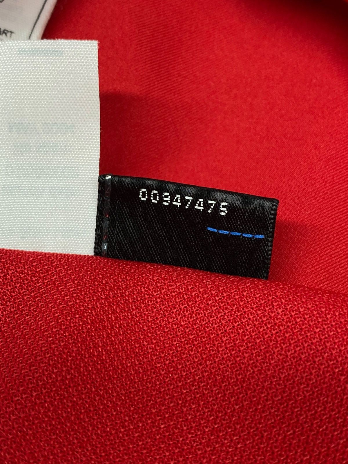 Nike Vintage Nike Manchester United 2004 Vodafone Soccer Jersey Size US M / EU 48-50 / 2 - 20 Thumbnail