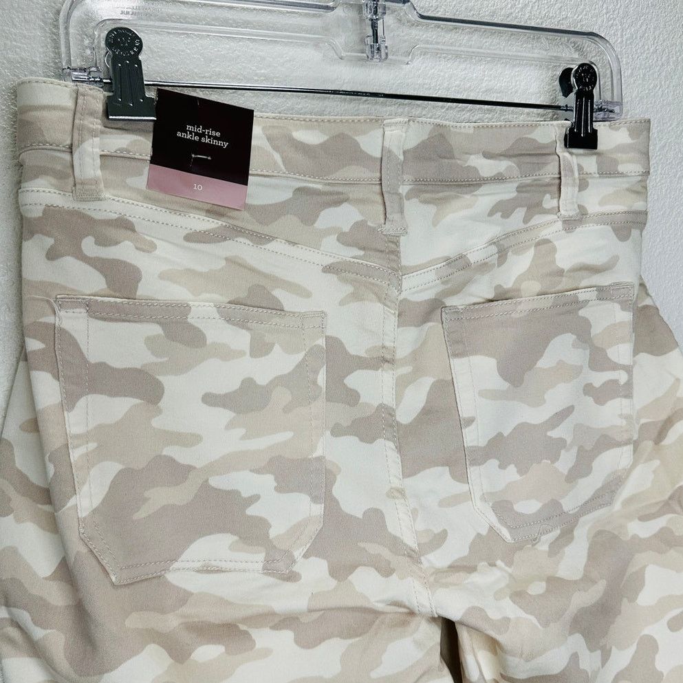 Other NWT Knox Rose Tan Army Camo Skinny Mid Rise Ankle Jean 10 Size 32" / US 10 / IT 46 - 8 Thumbnail
