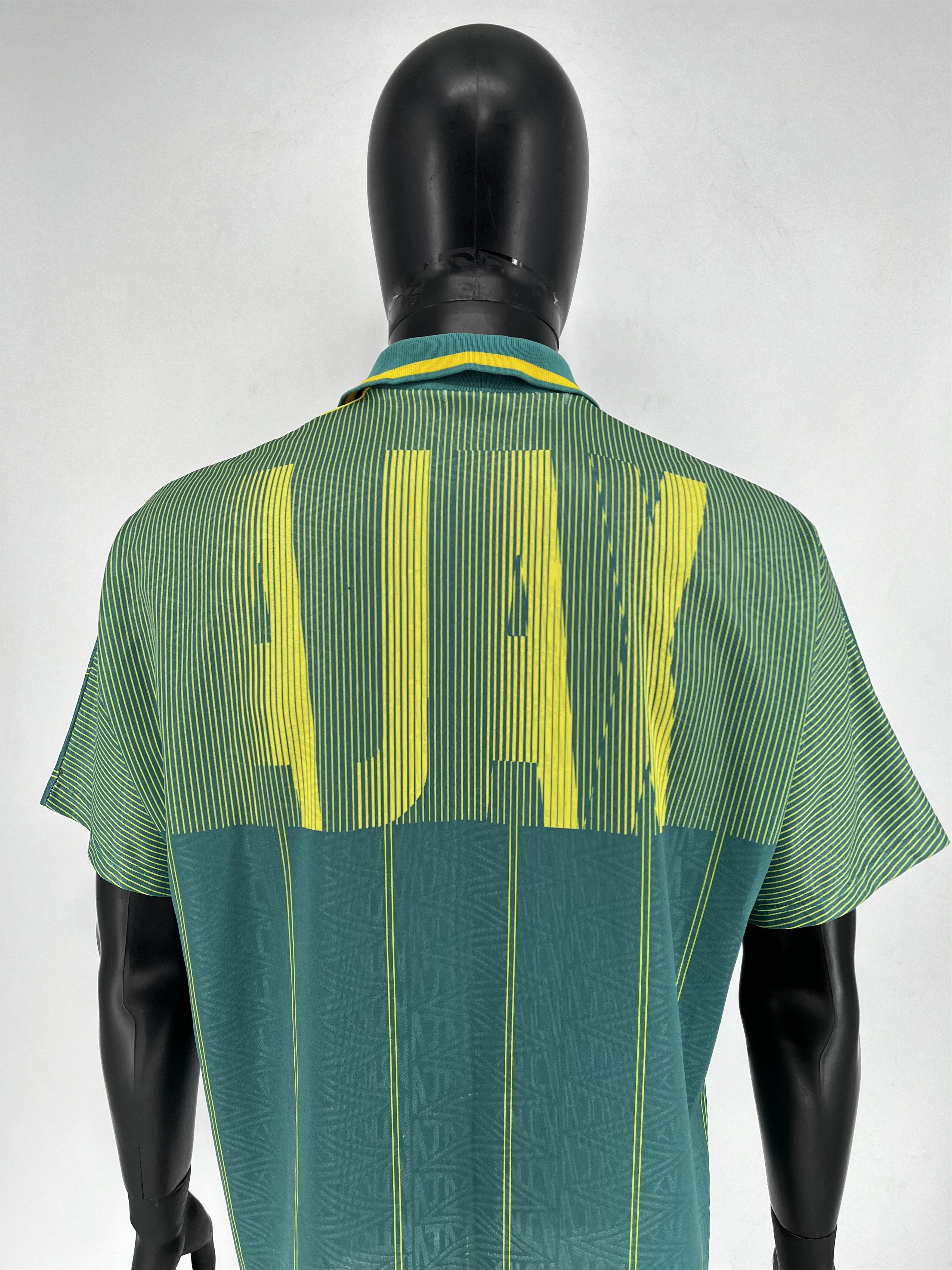 Sports Specialties Original Ajax 1991/92/1993 Umbro Away Football Shirt Jersey Size US L / EU 52-54 / 3 - 11 Thumbnail