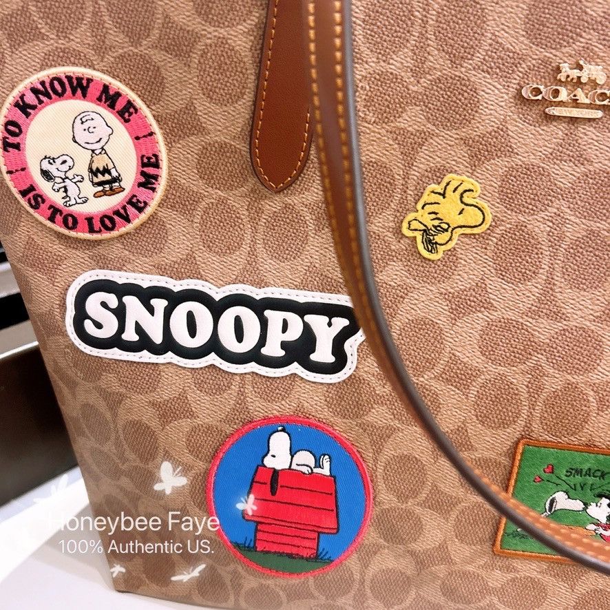 Coach Coach X Peanuts City Tote With Patches CBJ91 Size ONE SIZE - 5 Thumbnail