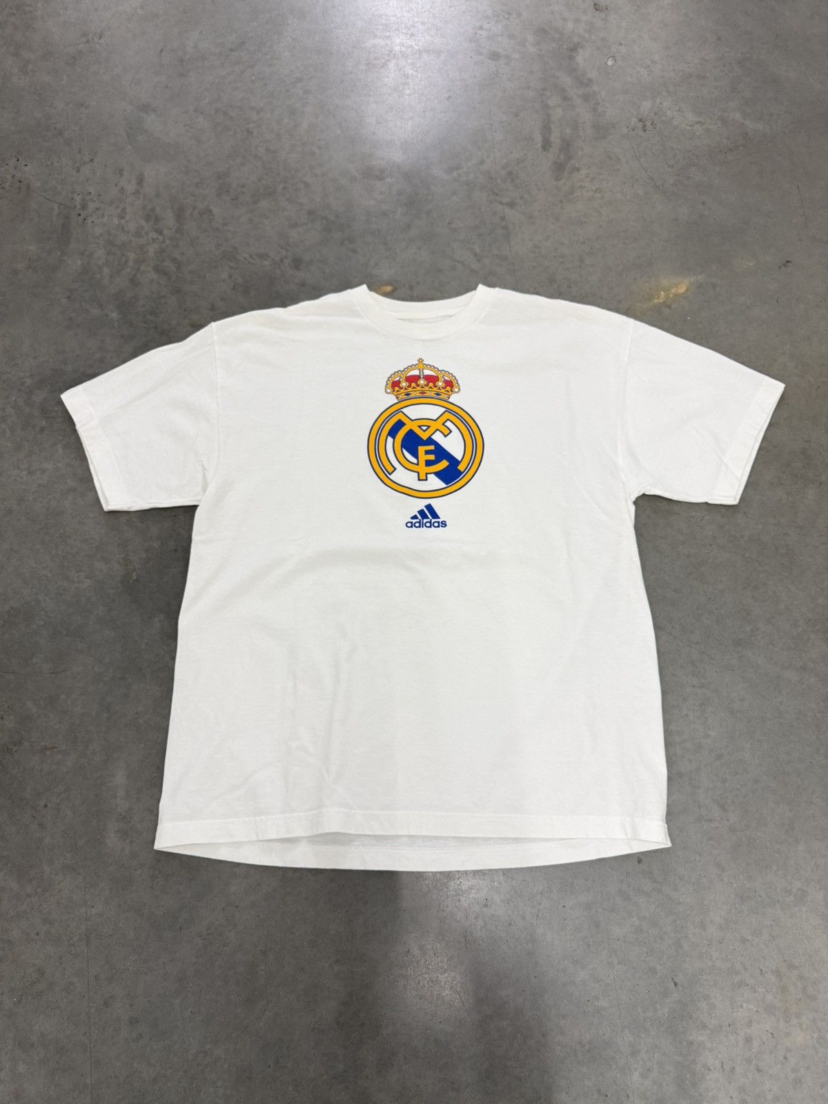 Adidas Real Madrid Adidas Vintage Y2K Soccer T Shirt White La Liga Size US XL / EU 56 / 4 - 1 Thumbnail