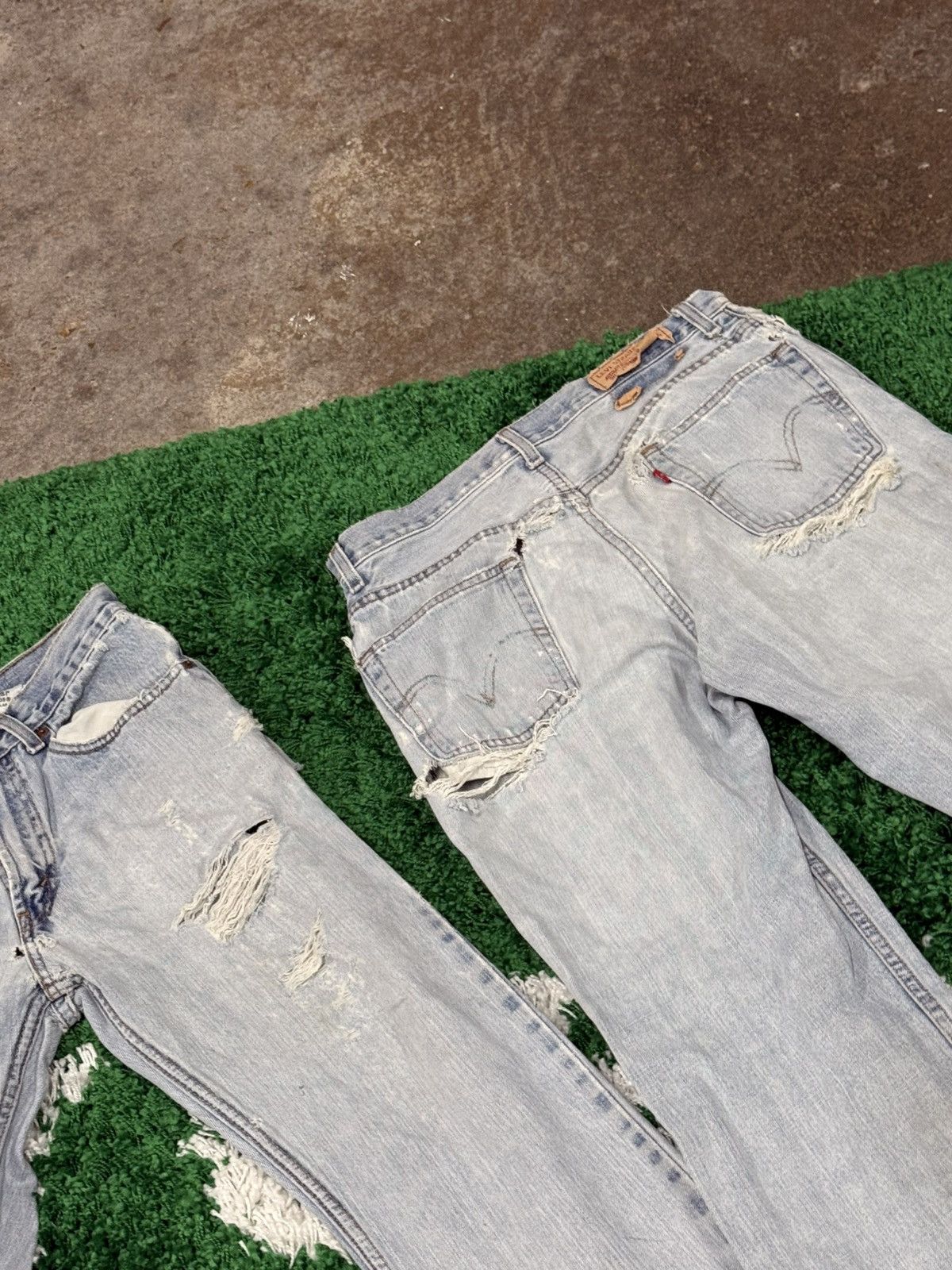 Levi's AMAZING Destroyed Vintage Levi Lot 31 30 Thrashed Distressed Size US 31 - 6 Thumbnail