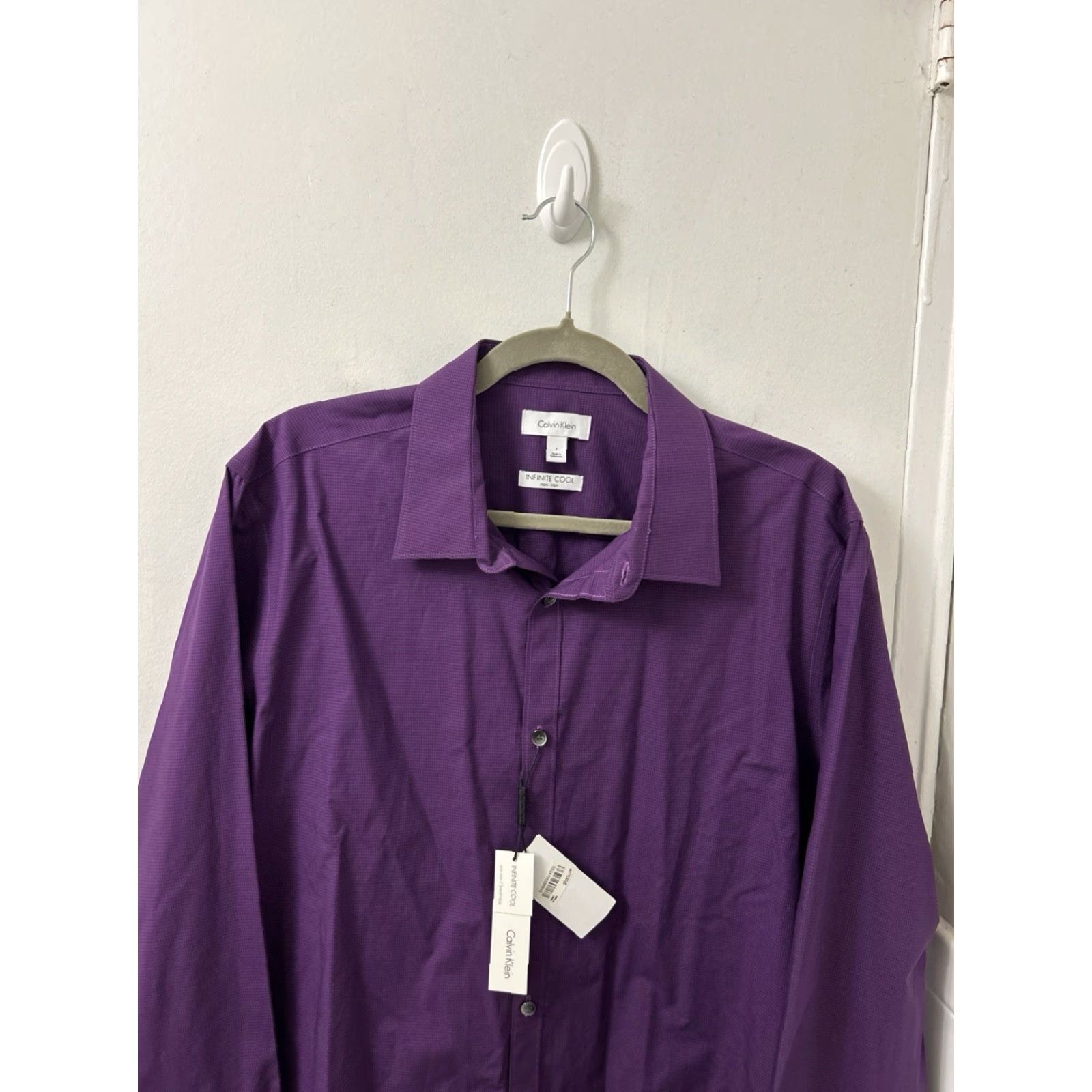 Calvin Klein Calvin Klein Shirt Mens L Purple Infinite Cool Non-Iron Button Up NWT MSRP 60 Dress Shirt Size US L / EU 52-54 / 3 - 2 Thumbnail