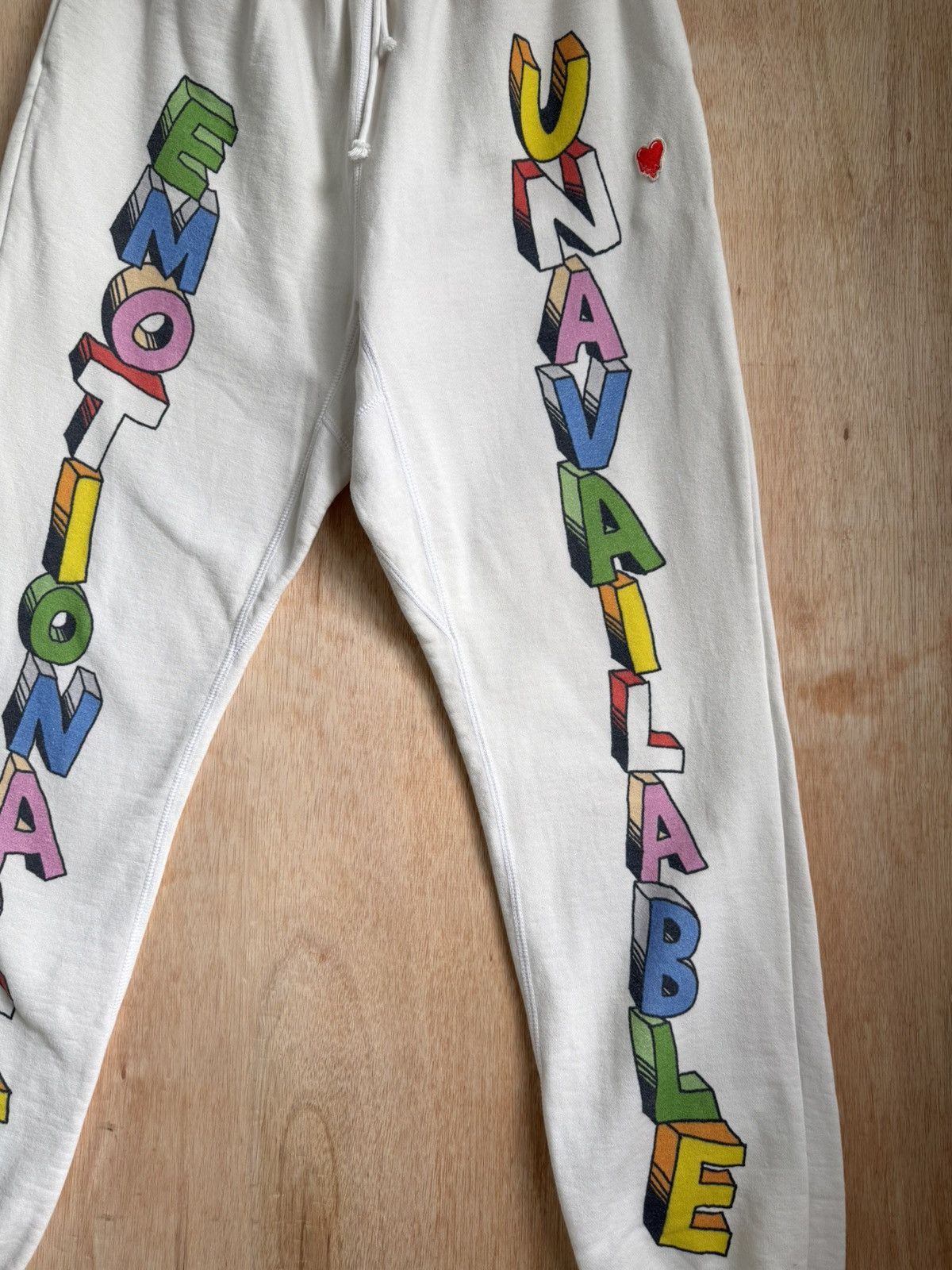 Emotionally Unavailable "EMOTIONALLY UNAVAILABLE" Block Letter Sweatpants Size US 34 / EU 50 - 5 Thumbnail