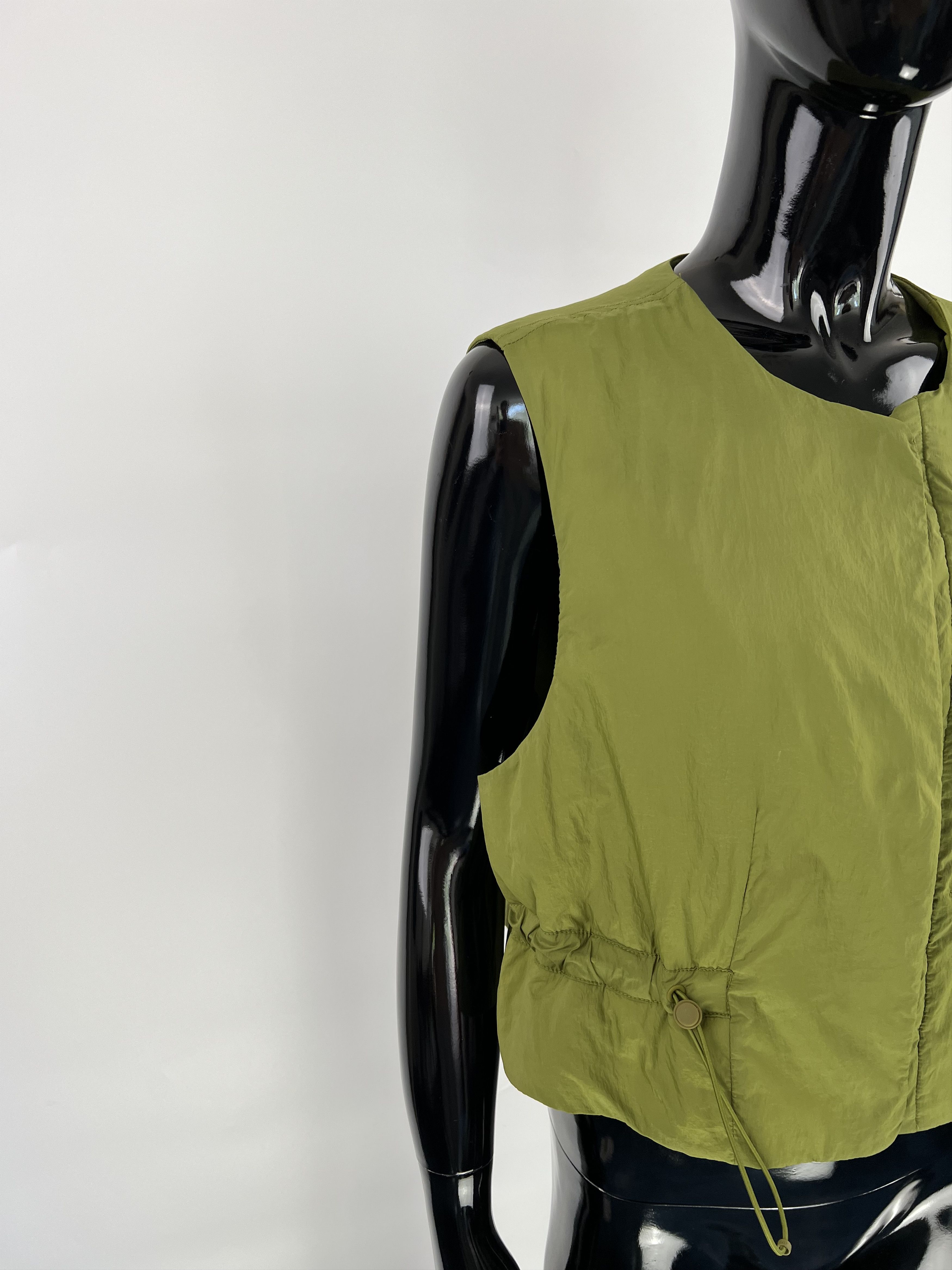Lululemon Lululemon Women's Green Nylon Vest Size M / US 6-8 / IT 42-44 - 4 Thumbnail
