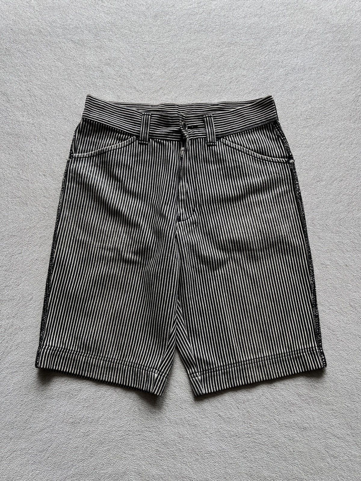 Comme des Garcons AD2003 COMME DES GARCONS Stripe Hickory Cut Short Pants Size US 28 / EU 44 - 1 Thumbnail