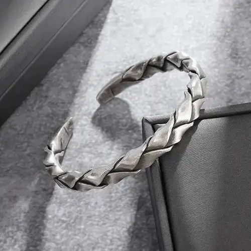 Jewelry Knot Open Bracelet Size ONE SIZE - 4 Thumbnail