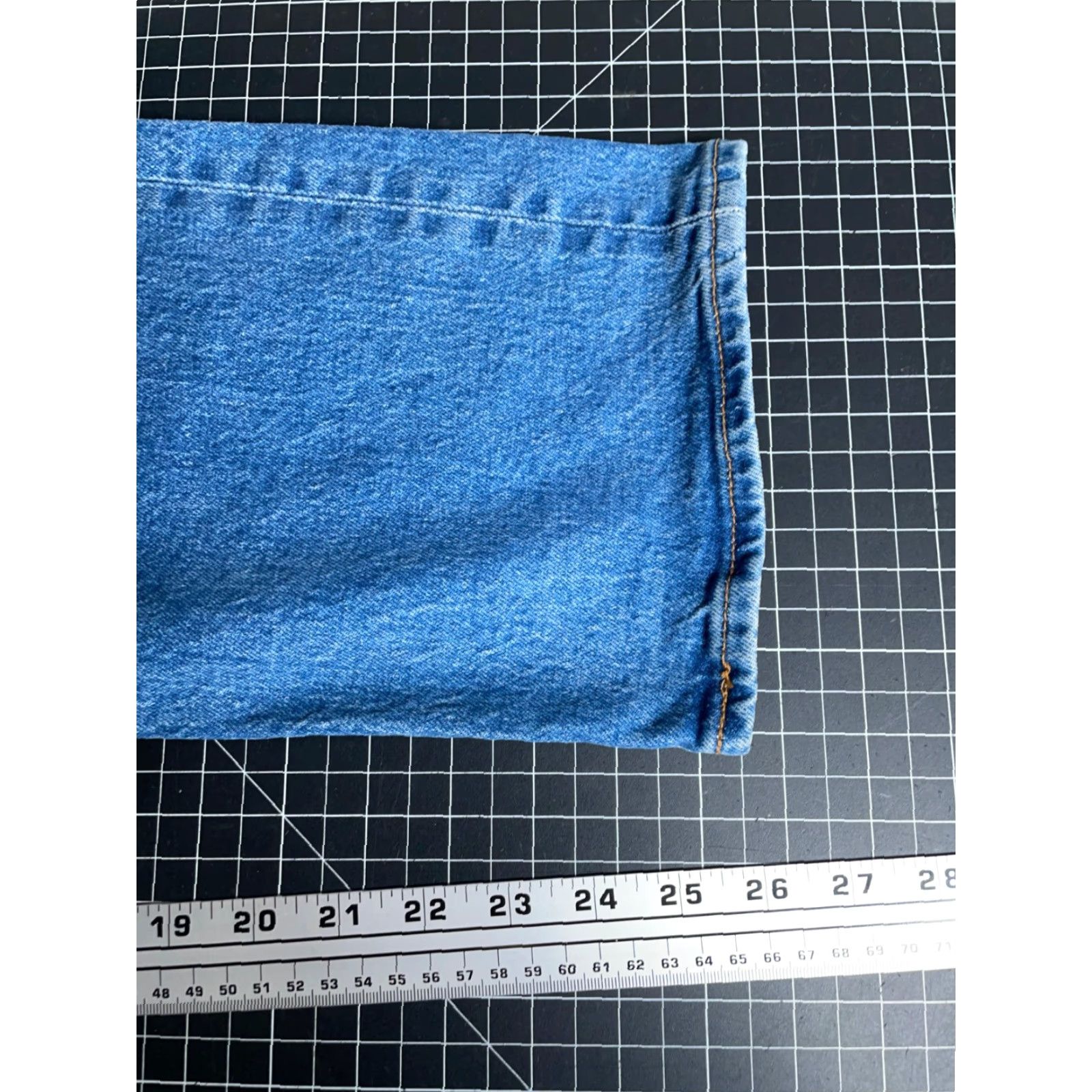 Levi's VINTAGE Levi's Premium Wedgie Fit Straight Leg Jeans Women's 32 Blue Denim Big E Tab Jeans Women 32 Blue Denim 5-Pocket Classic Retro Hipster Ladies Size 24" / US 00 / IT 34 - 6 Thumbnail