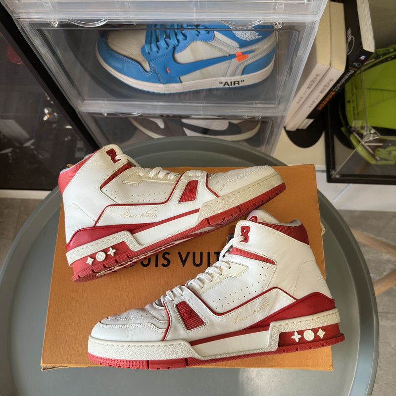 Louis Vuitton Louis Vuitton High-top Athletic Sneakers for Men - Size US 8.5 / EU 41-42 - 4 Thumbnail
