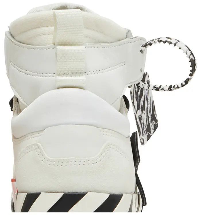 Off-White o1y0225 Hi-Top Sneakers in Black/White Size US 8 / EU 41 - 5 Thumbnail