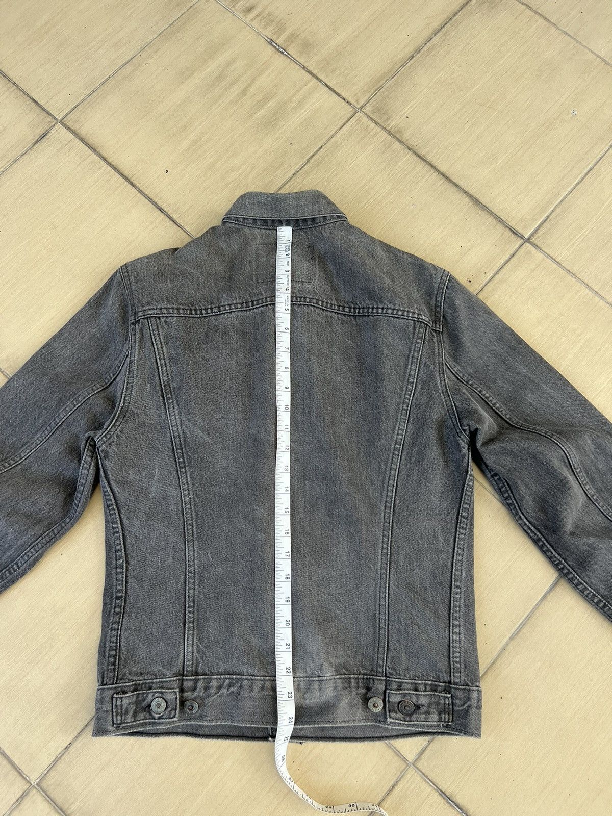 Levi's Vintage 80s Levi’s 75505 Faded Black Denim Trucker Jacket Size US S / EU 44-46 / 1 - 22 Thumbnail