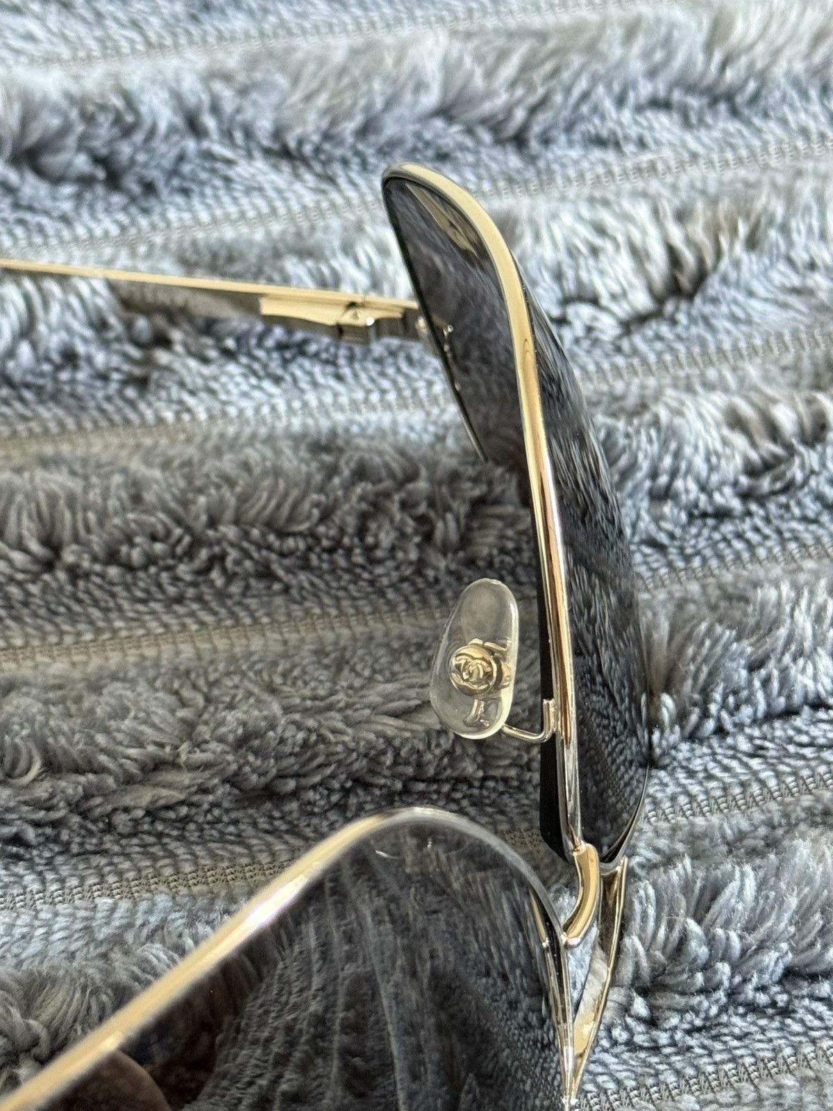 Chanel Chanel Silver Metal Aviator Sunglasses 4141-Q Size ONE SIZE - 7 Thumbnail