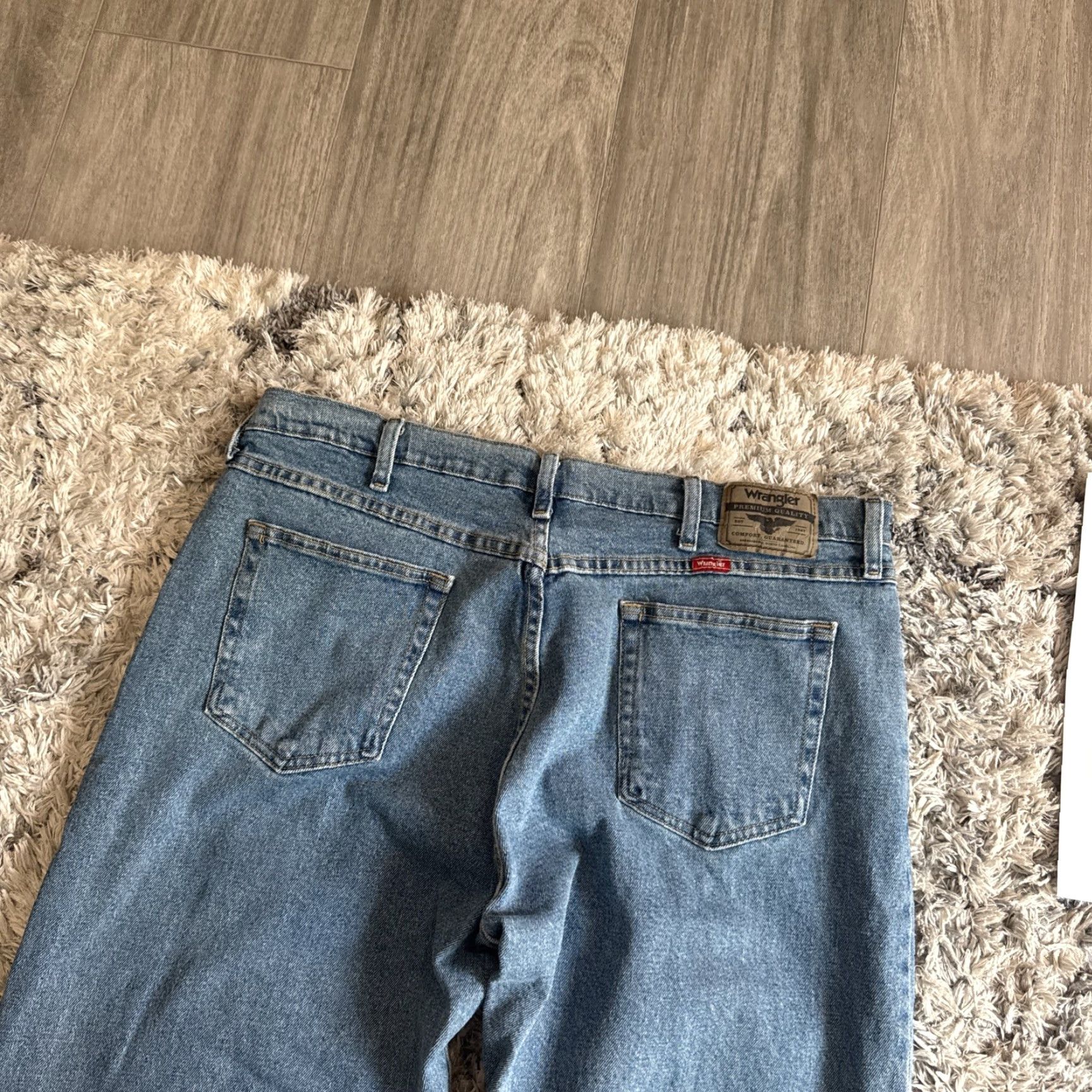 Wrangler VINTAGE Wrangler Jeans Denim Straight Mens 38x30 Blue Casual Workwear Mens Jeans Size US 38 / EU 54 - 4 Thumbnail