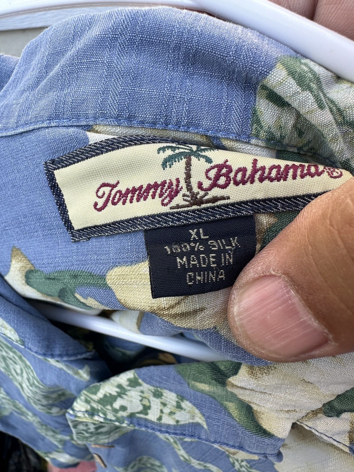 Tommy Bahama Tommy Bahama Hawaiian Print Multicolored Men's XL Size US XL / EU 56 / 4 - 4 Thumbnail