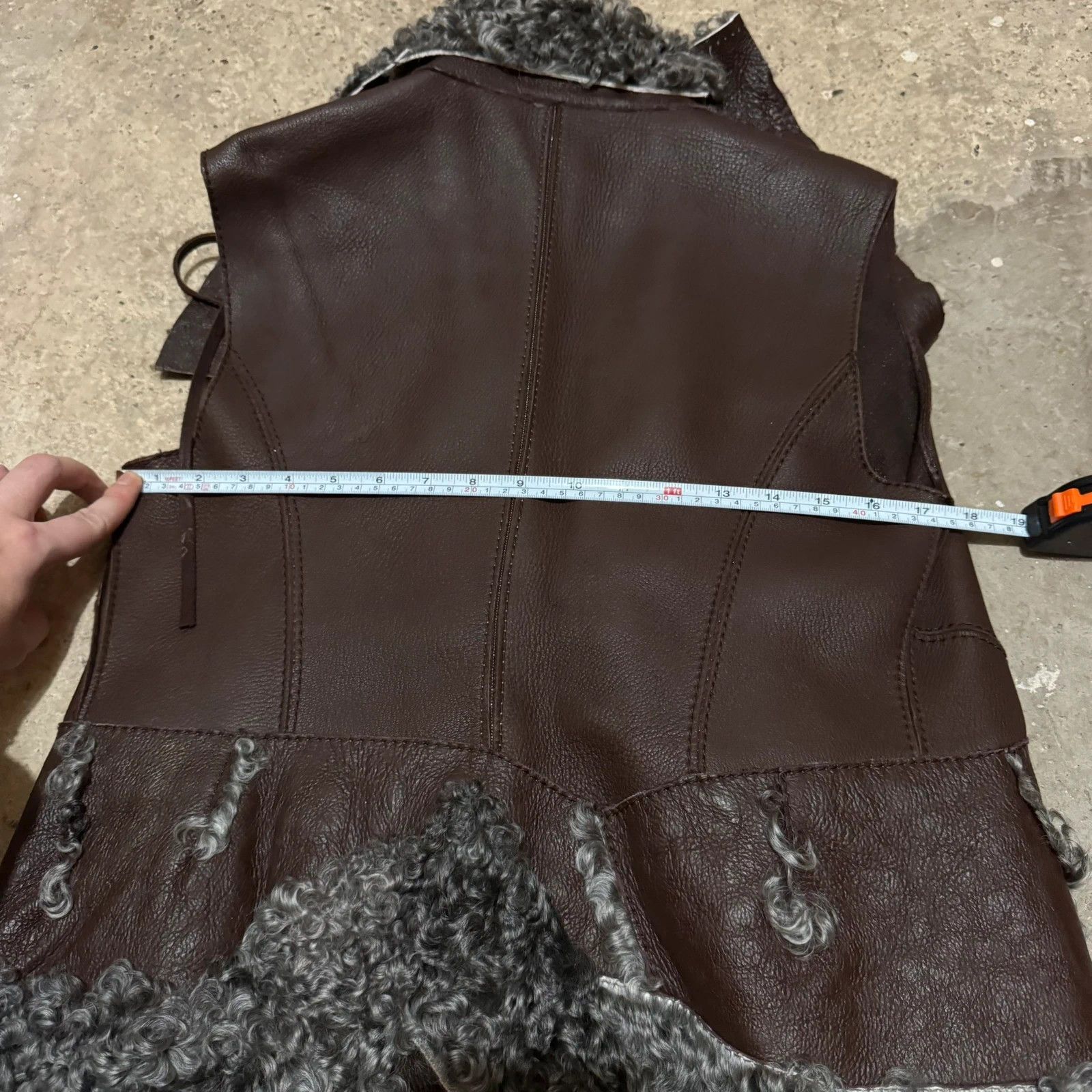 Marithe + Francois Girbaud Vintage Marithe François Girbaud shearling lethaer vest Size ONE SIZE - 11 Thumbnail