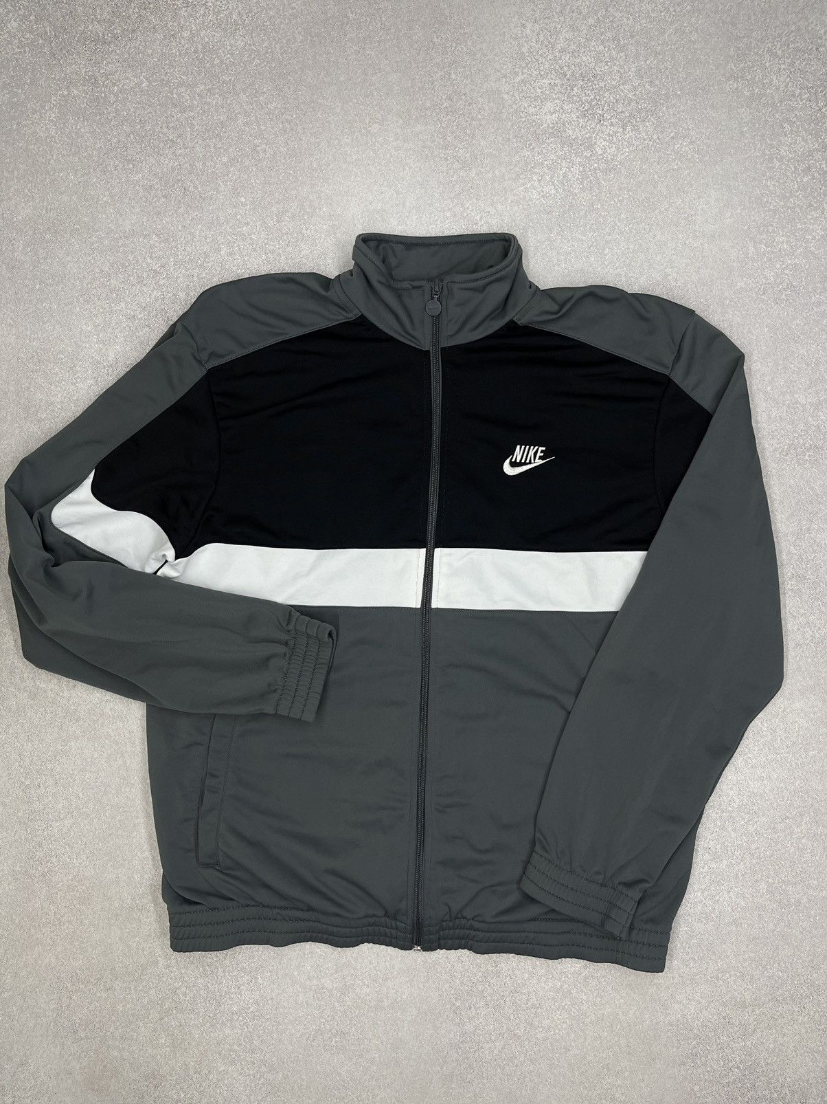 Nike Vintage Nike Sportswear Track Jacket Grey Drill Y2K ACG TN Size US L / EU 52-54 / 3 - 2 Thumbnail